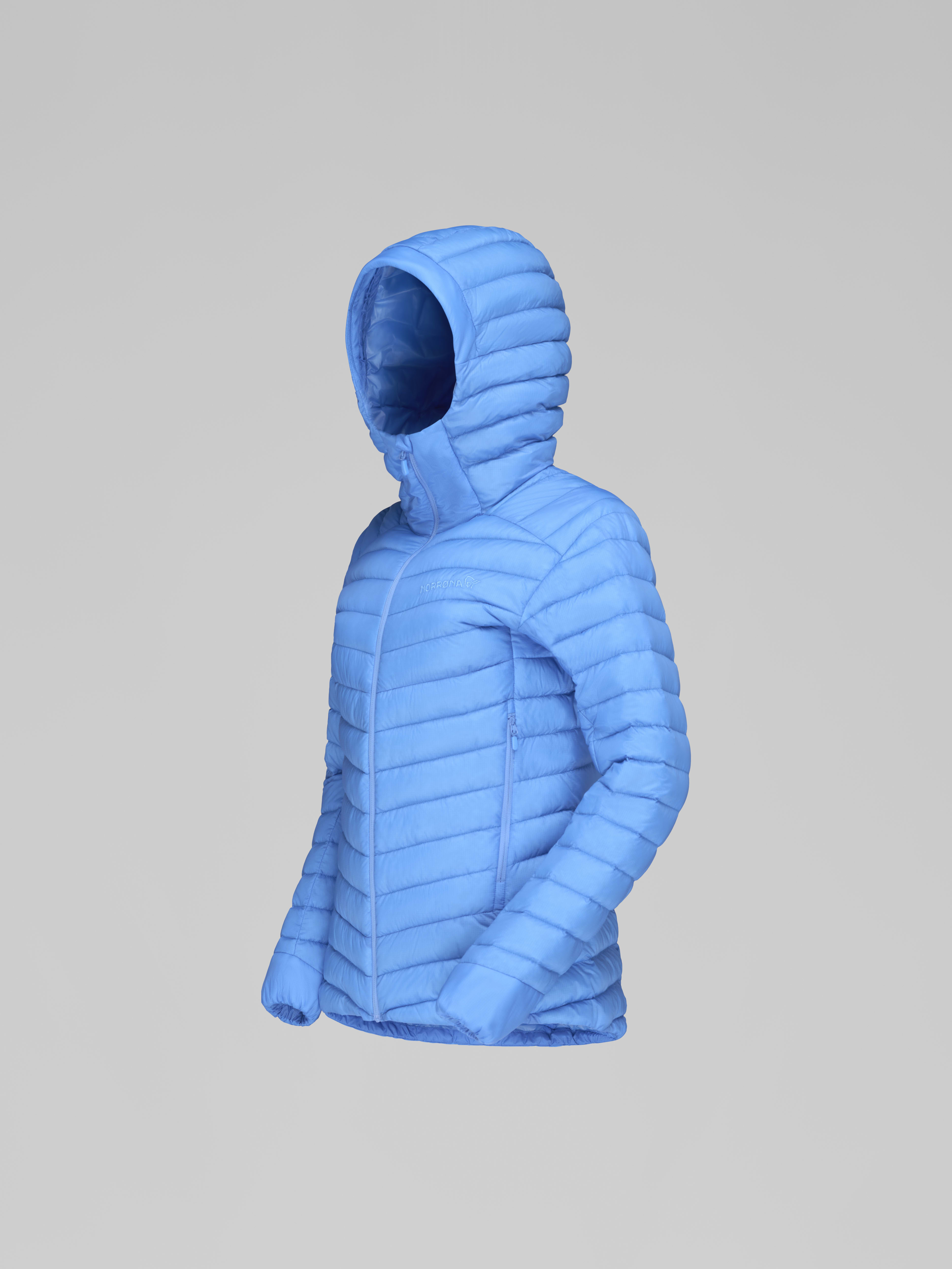 Packshot front left image of trollveggen down850 light Zip Hood Marina