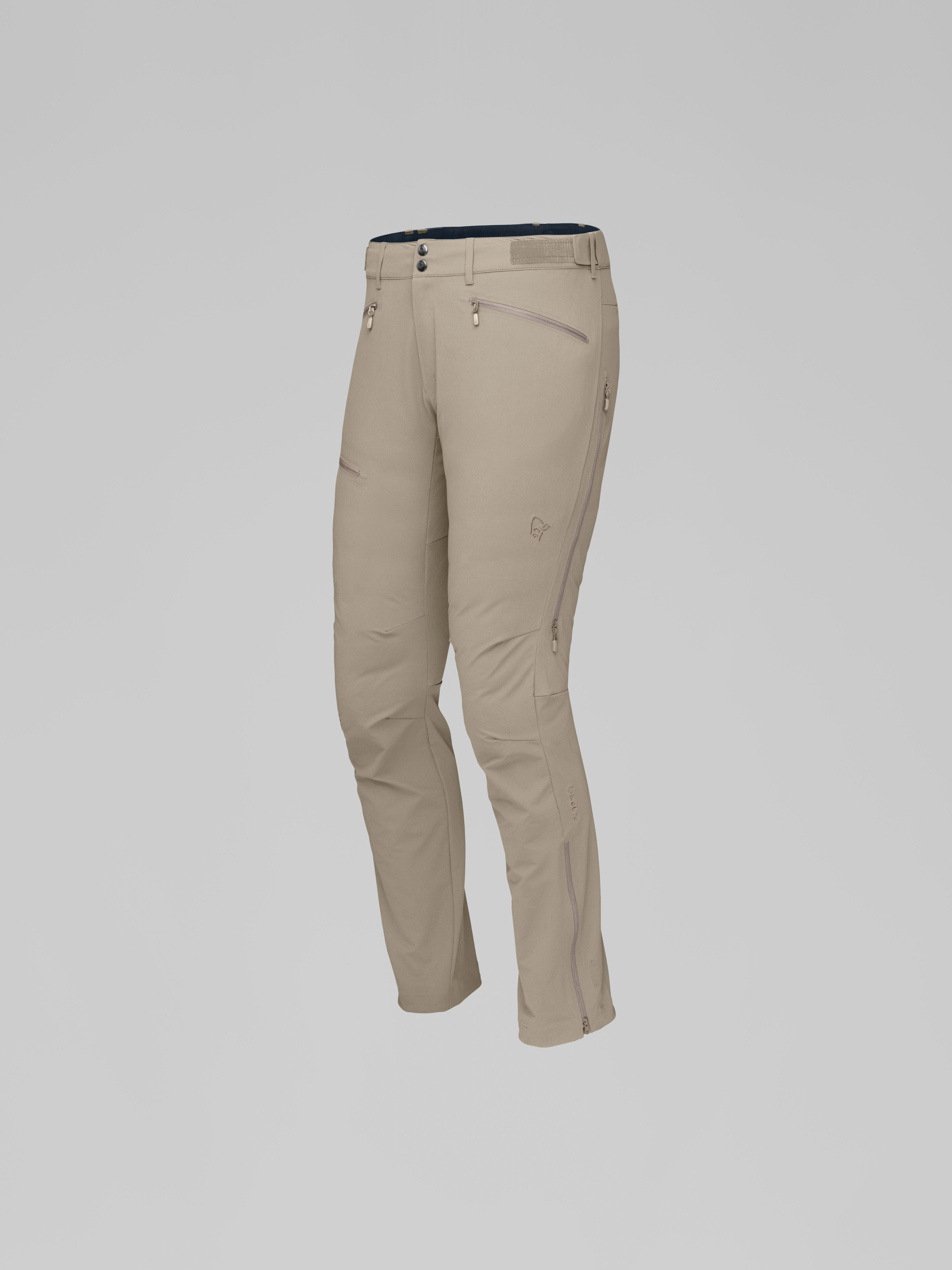 Packshot front left image of falketind flex1 Pants Winter Twig