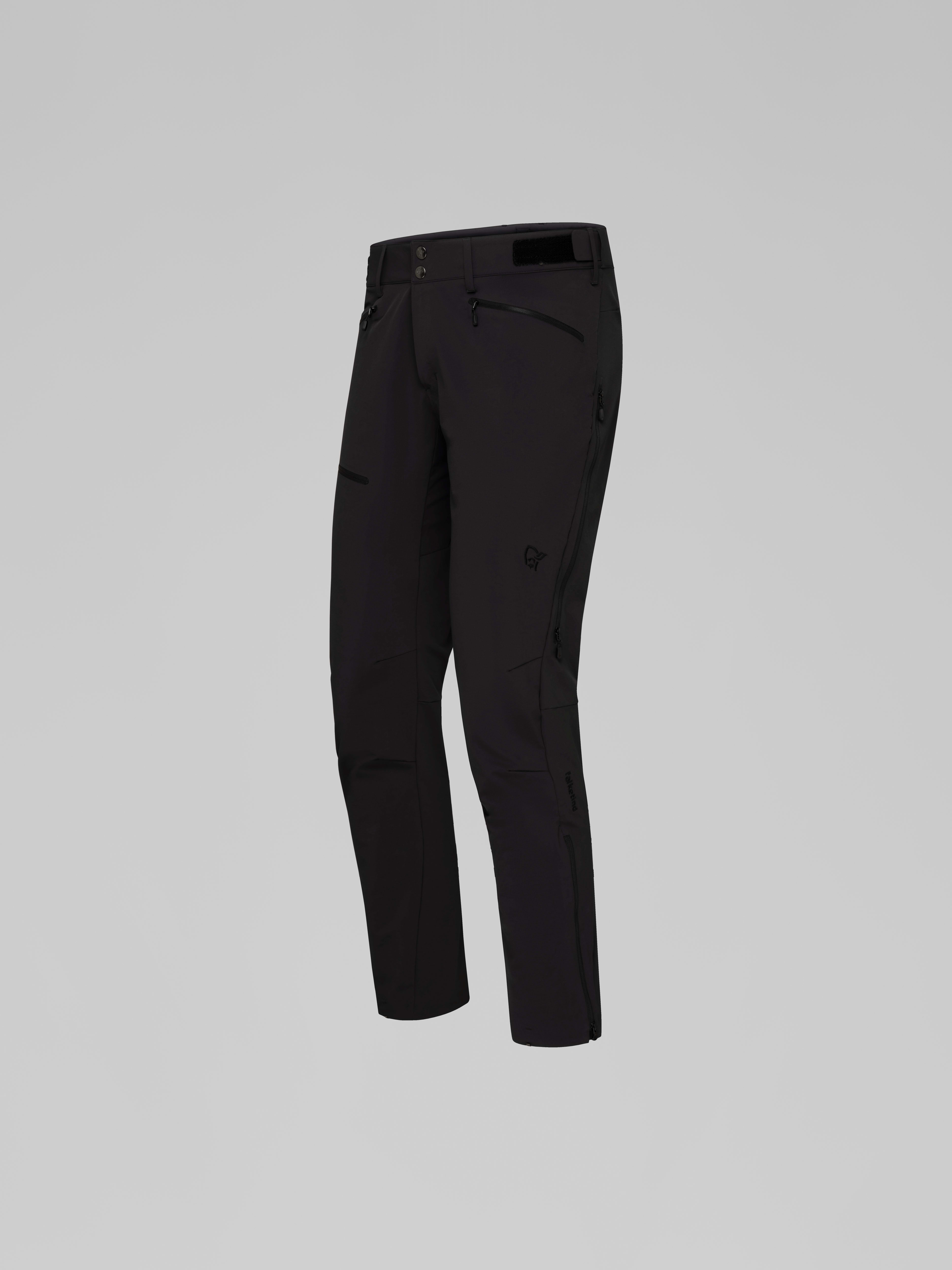 Packshot front left image of falketind flex1 short Pants Caviar Black