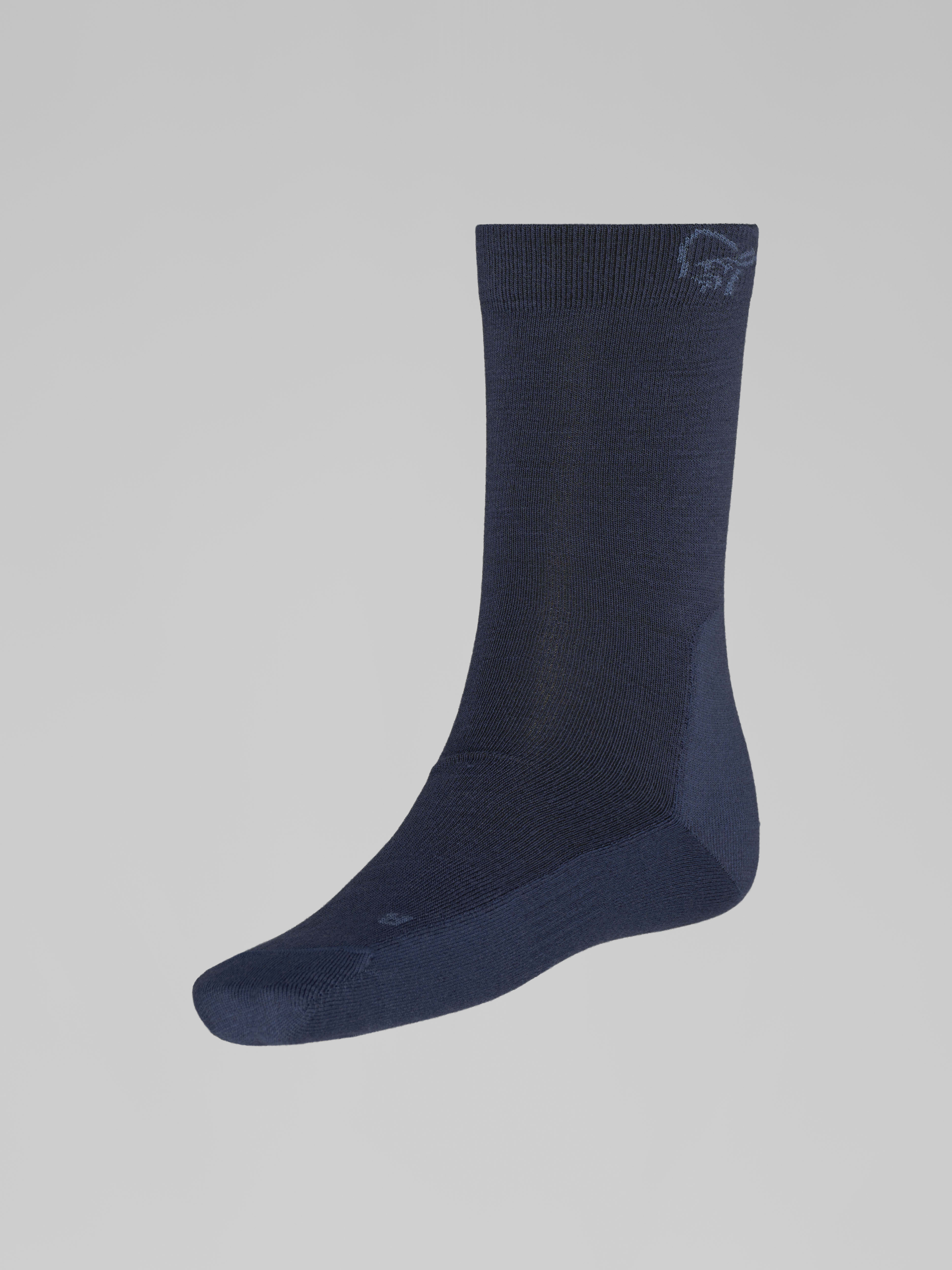 Packshot front image of falketind light merinoUll Socks Indigo Night/Dark Denim