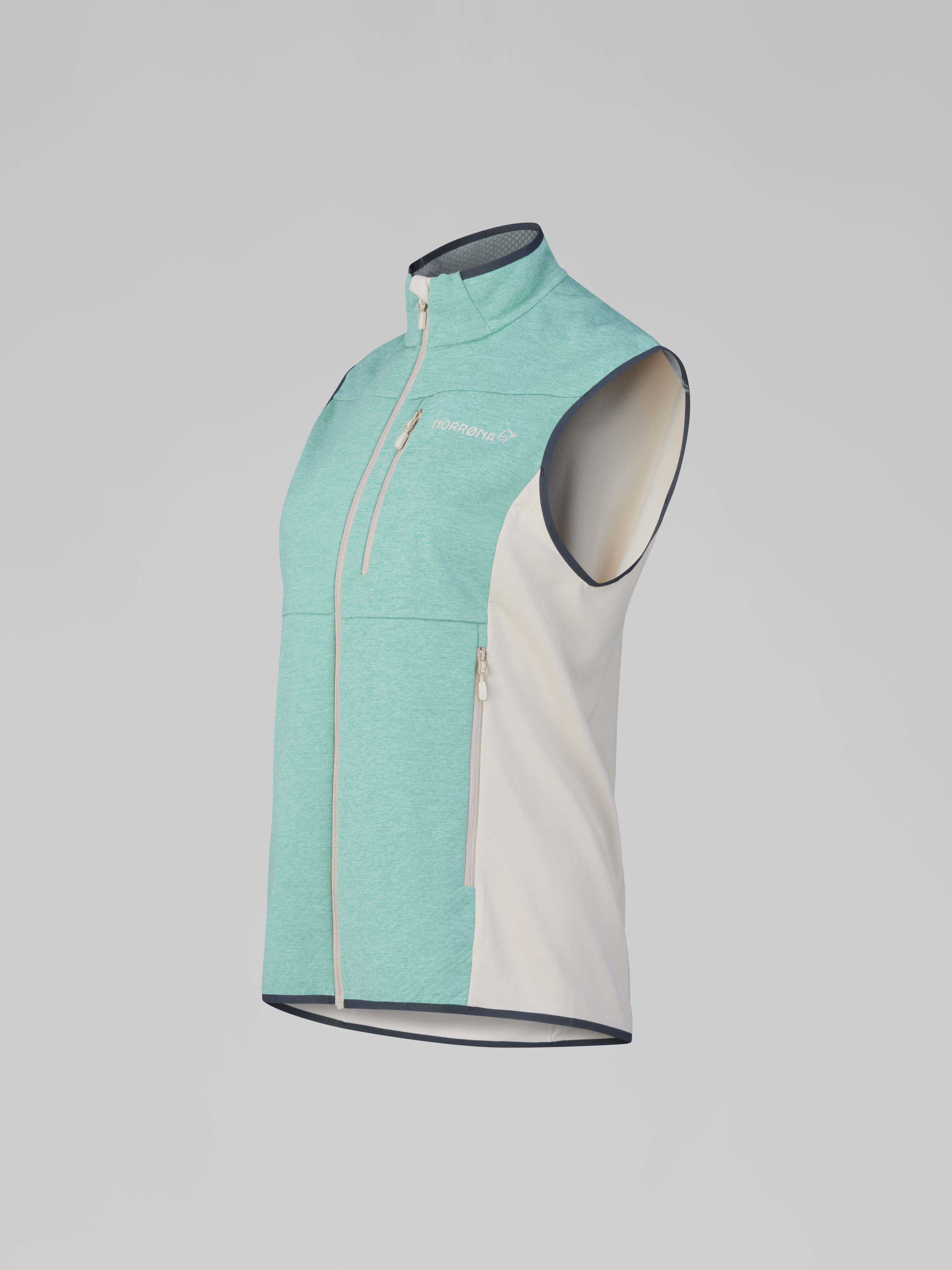 Packshot front left image of falketind warm2 Octa Vest Malachite Green