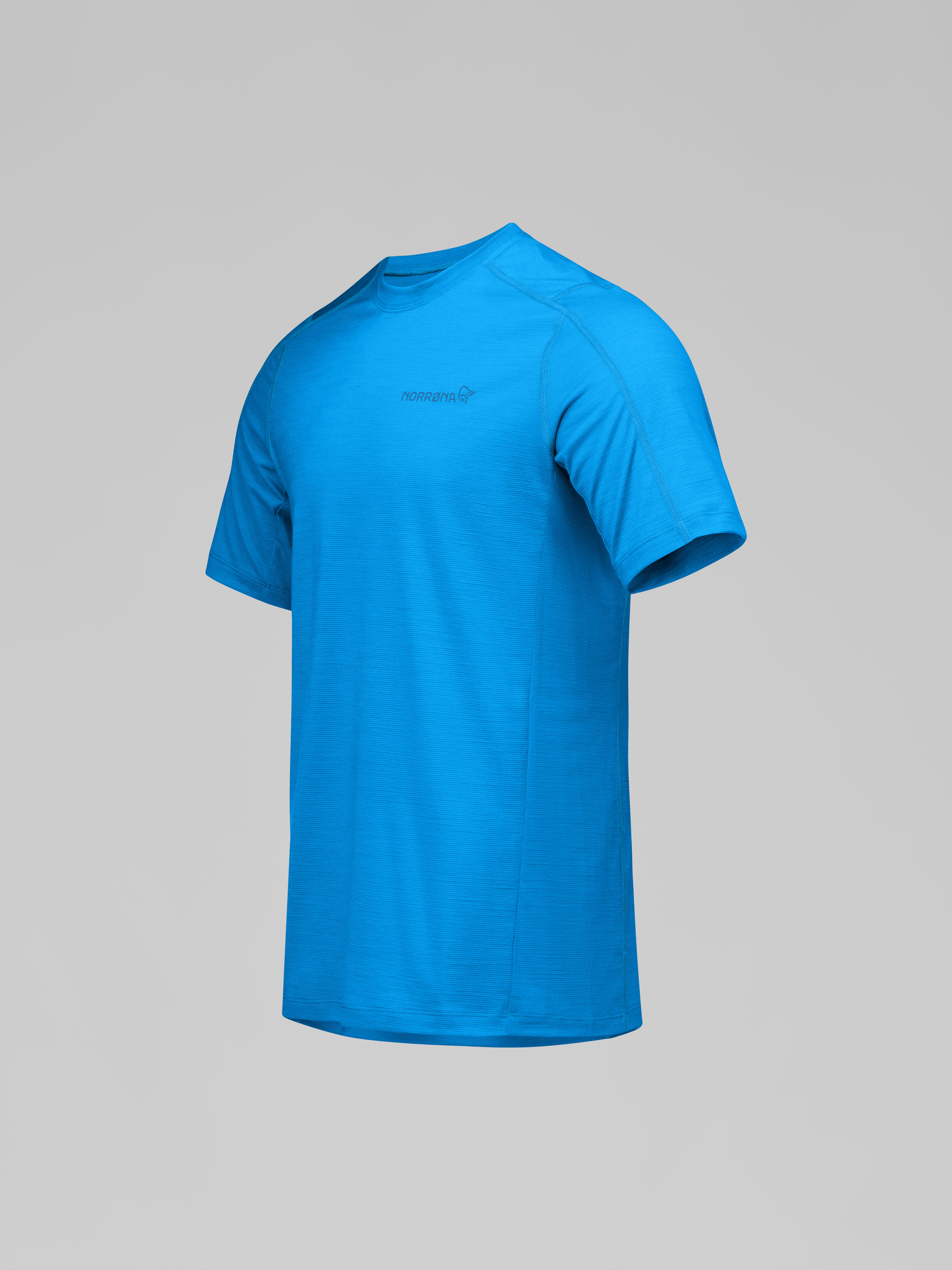 Packshot front left image of falketind equaliserUll T-shirt Brilliant Blue