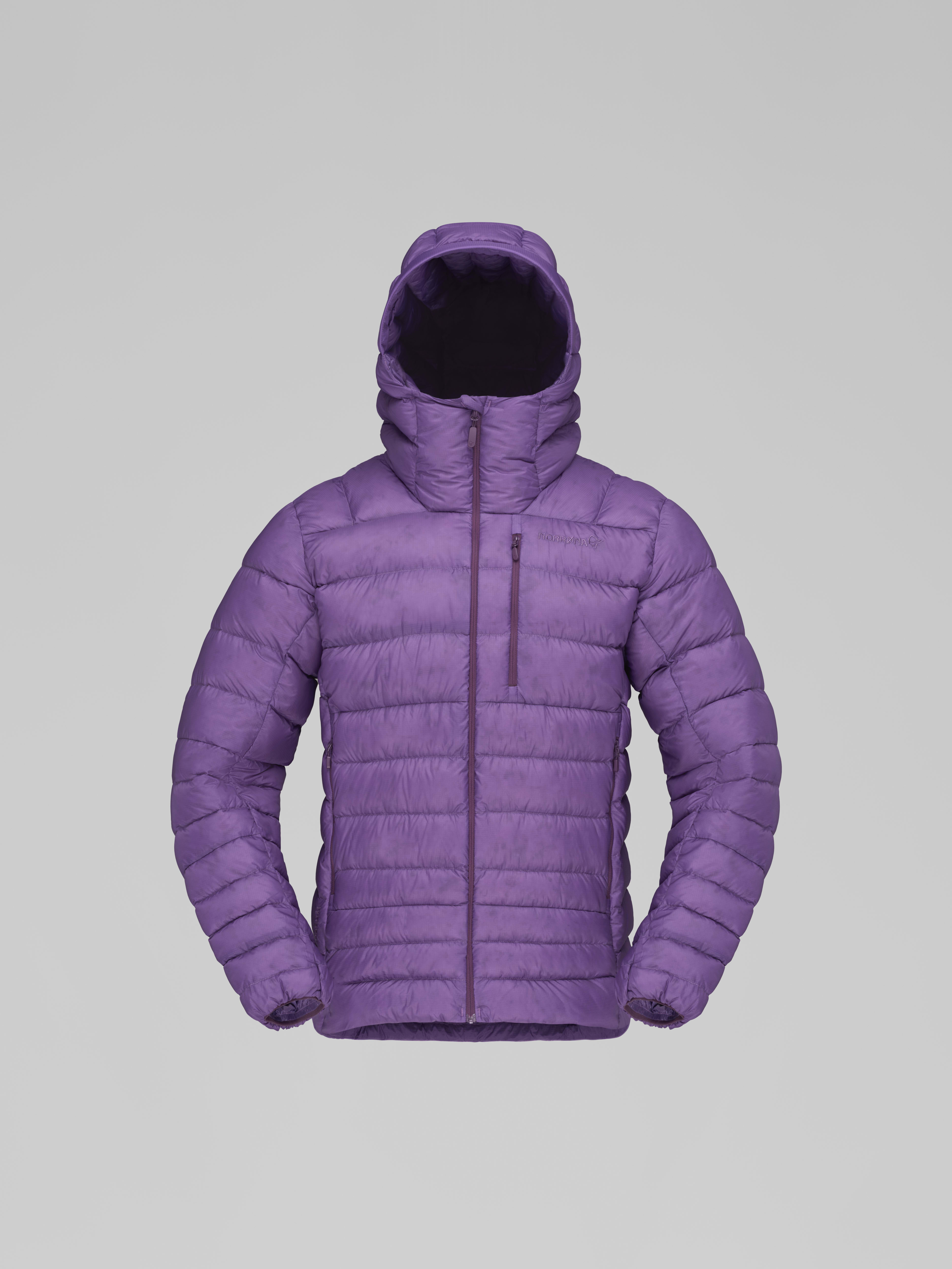 Packshot front image of lyngen down850 Zip Hood Purple Sapphire