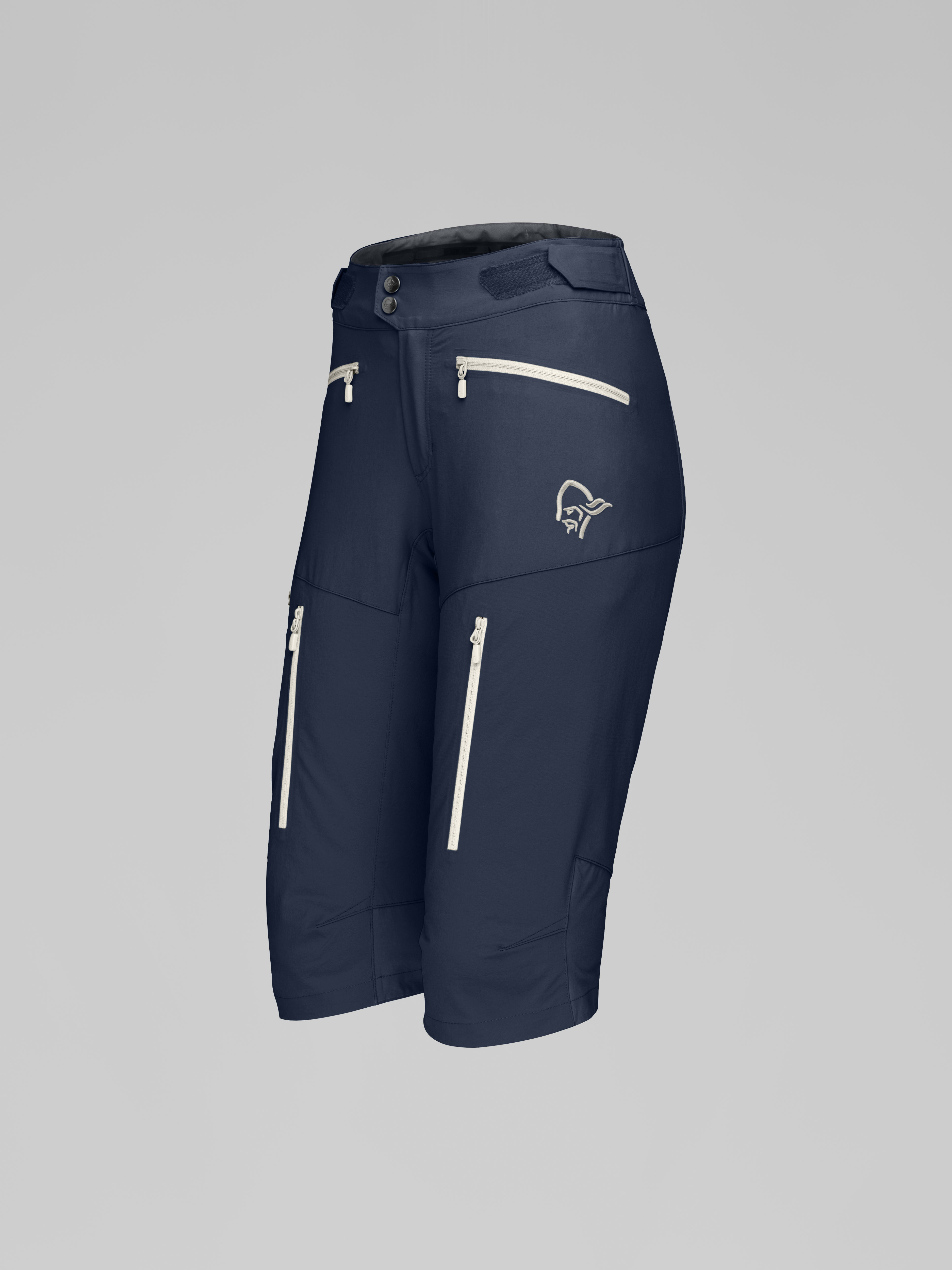 Packshot front left image of fjora flex1 Shorts Indigo Night Blue