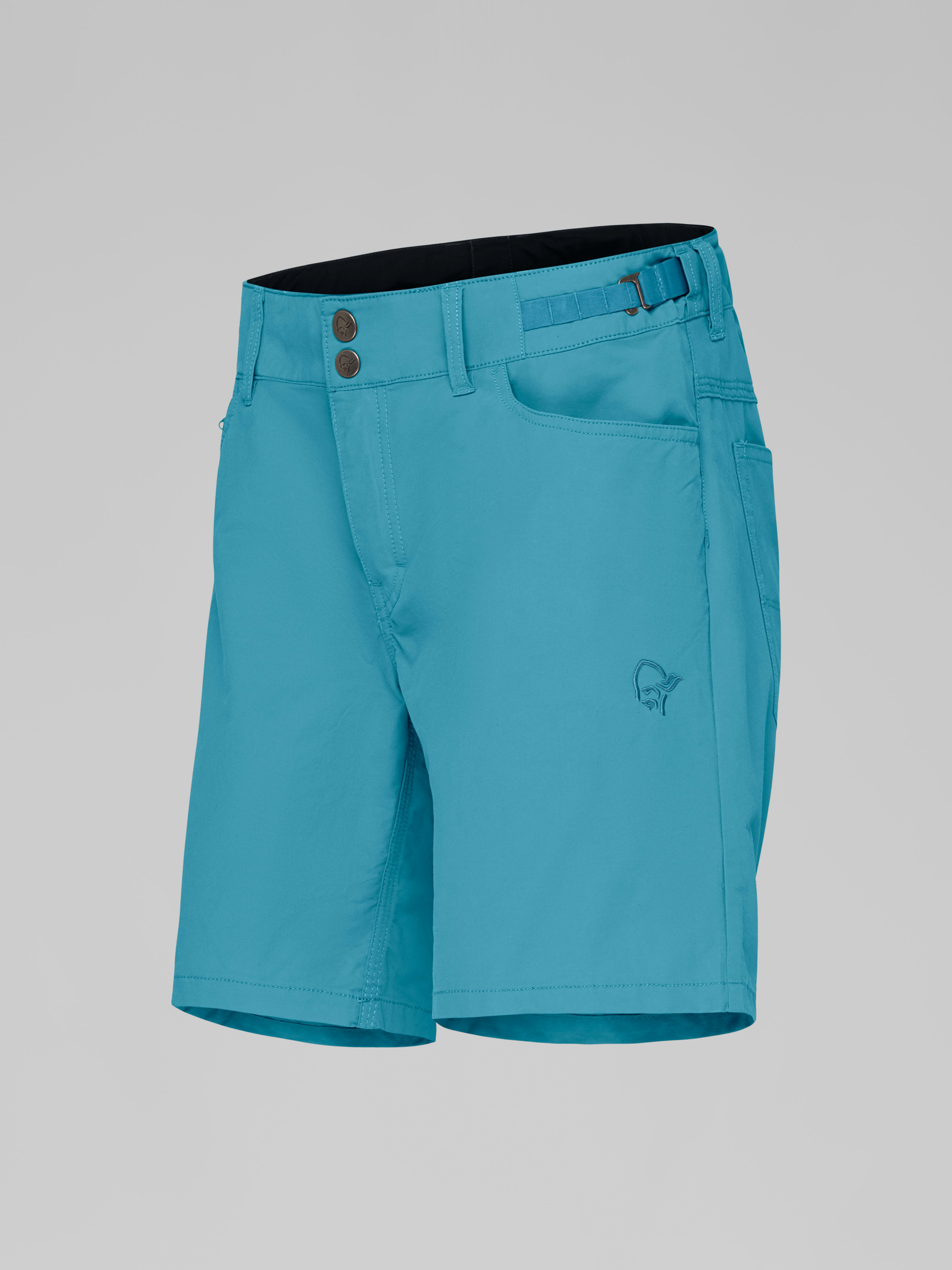 Packshot front left image of femund cotton Shorts Brittany Blue
