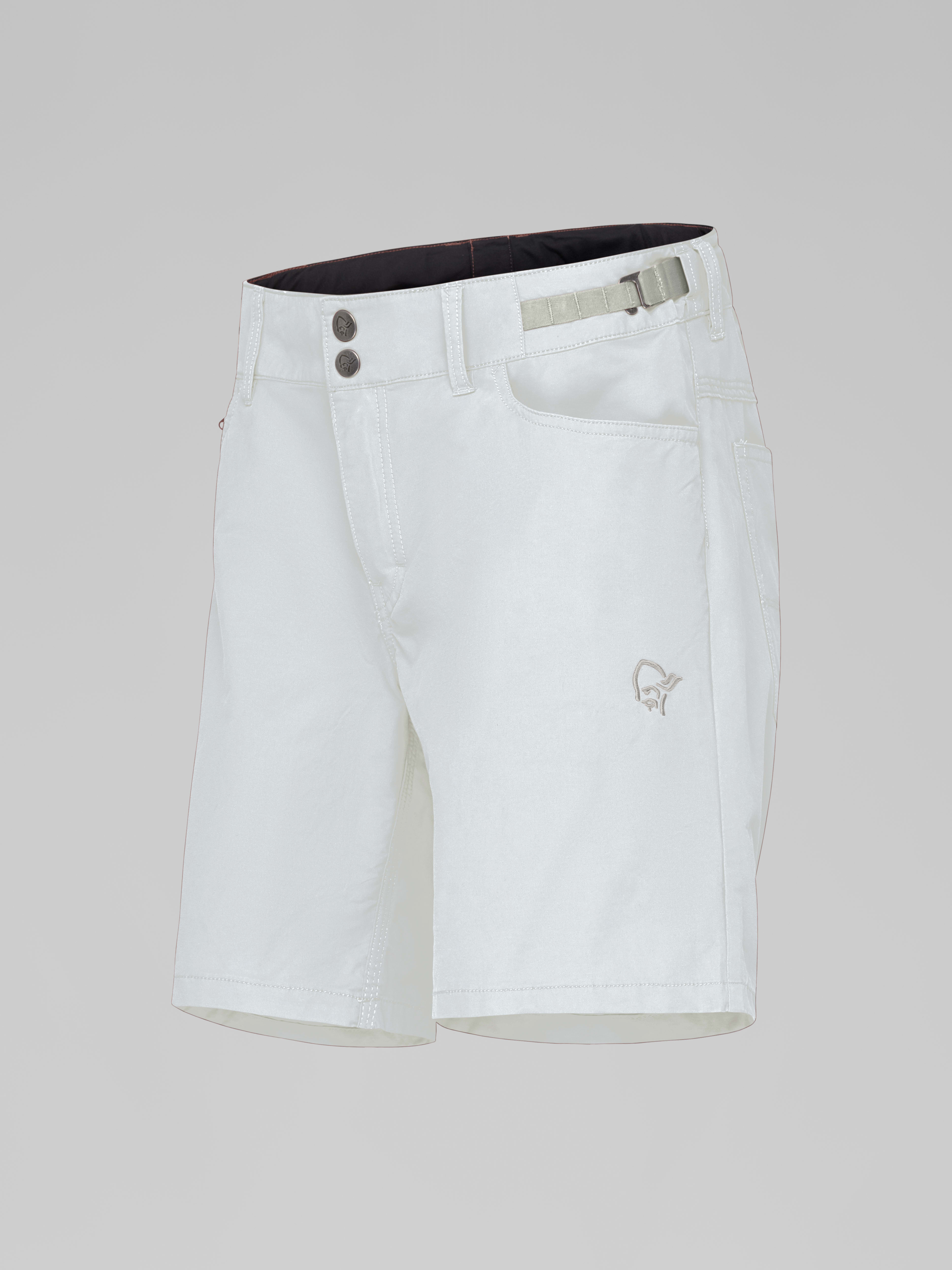 Packshot front left image of femund cotton Shorts Snow White
