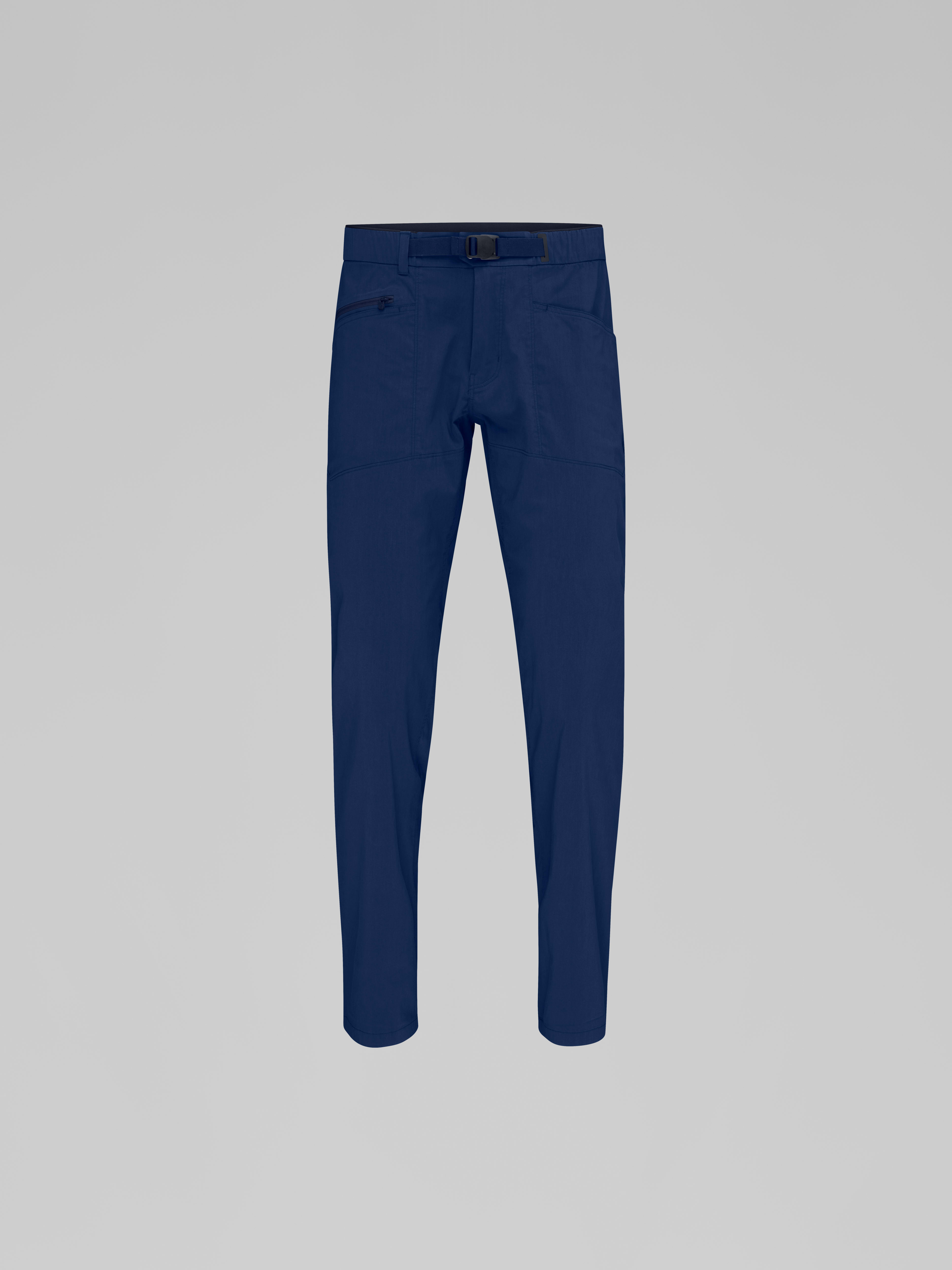 Packshot front image of femund mid cotton Pants Indigo Night