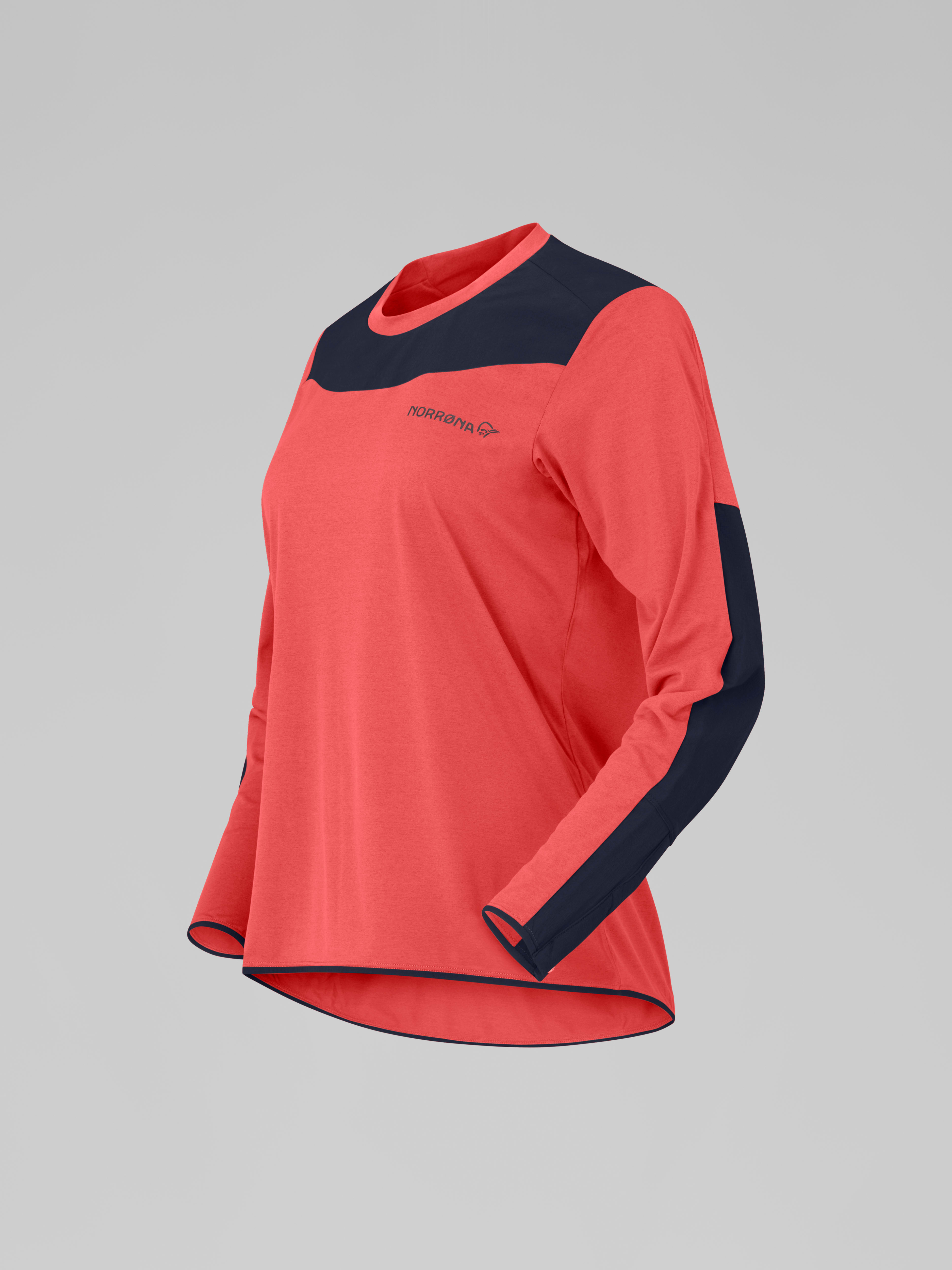 Packshot front left image of skibotn equaliser tech Long sleeve Paprika red