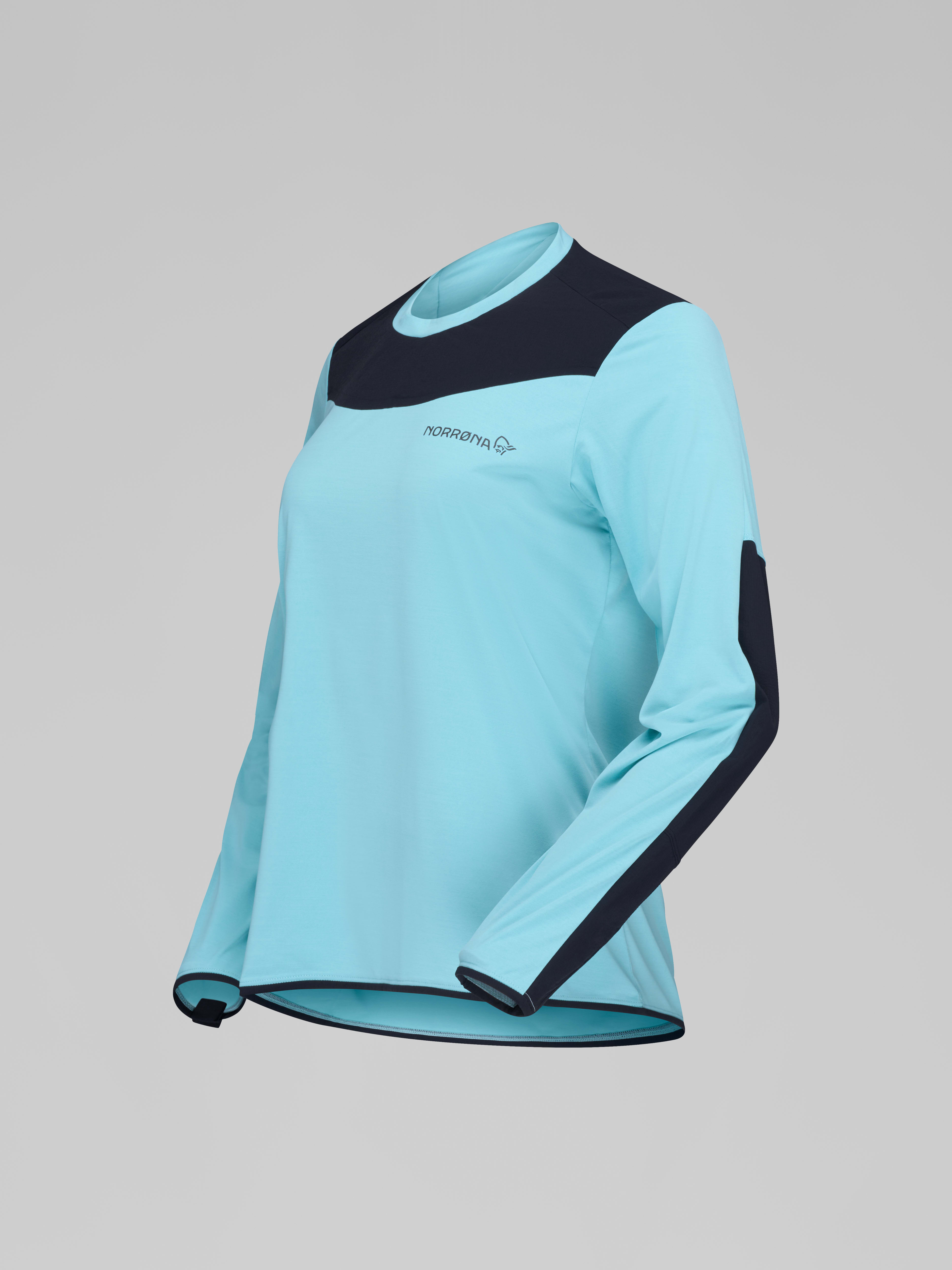 Packshot front left image of skibotn equaliser tech Long Sleeve Aqua Haze/Caviar Black