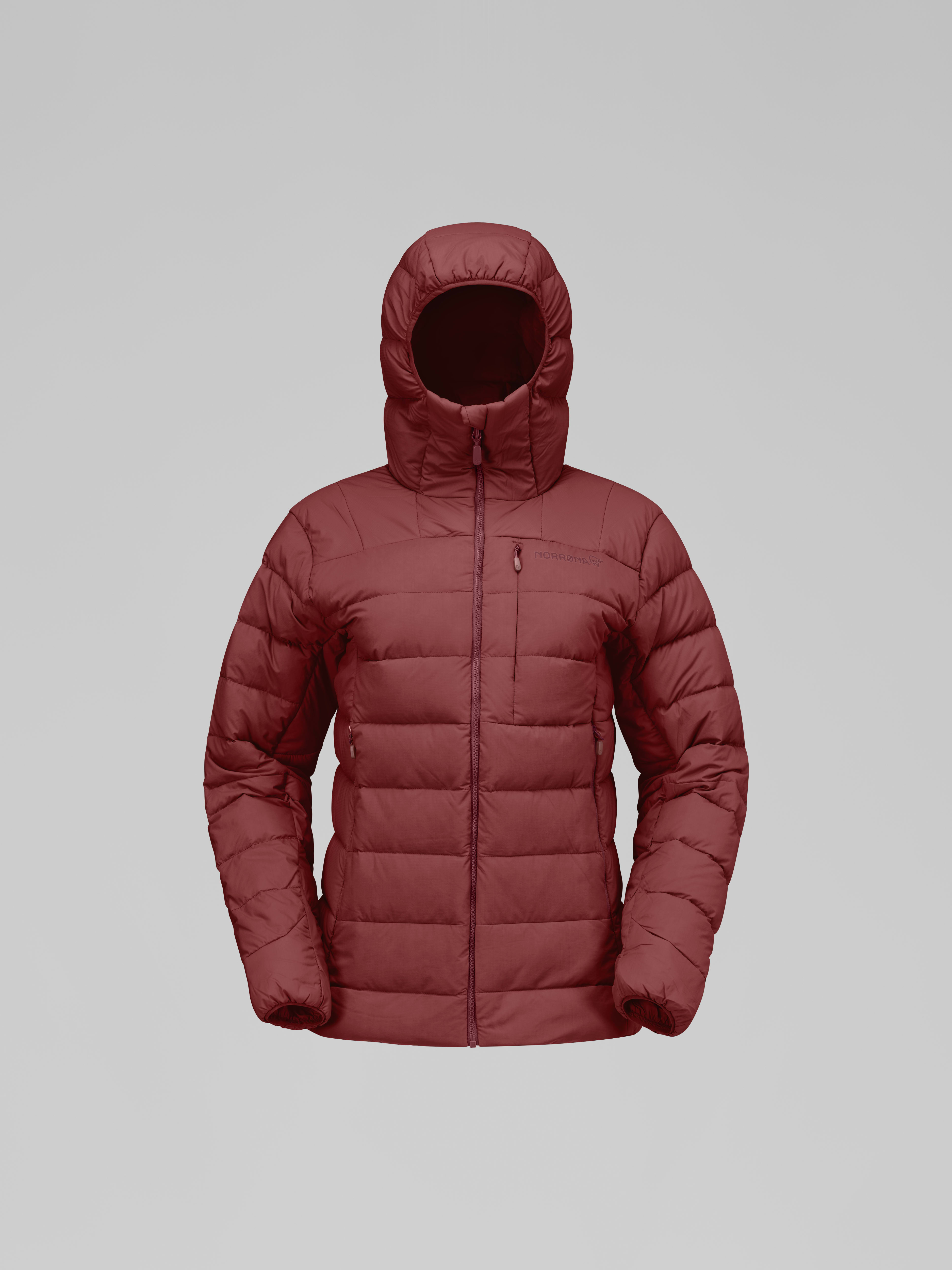 Packshot front image of femund down700 Zip Hood Port