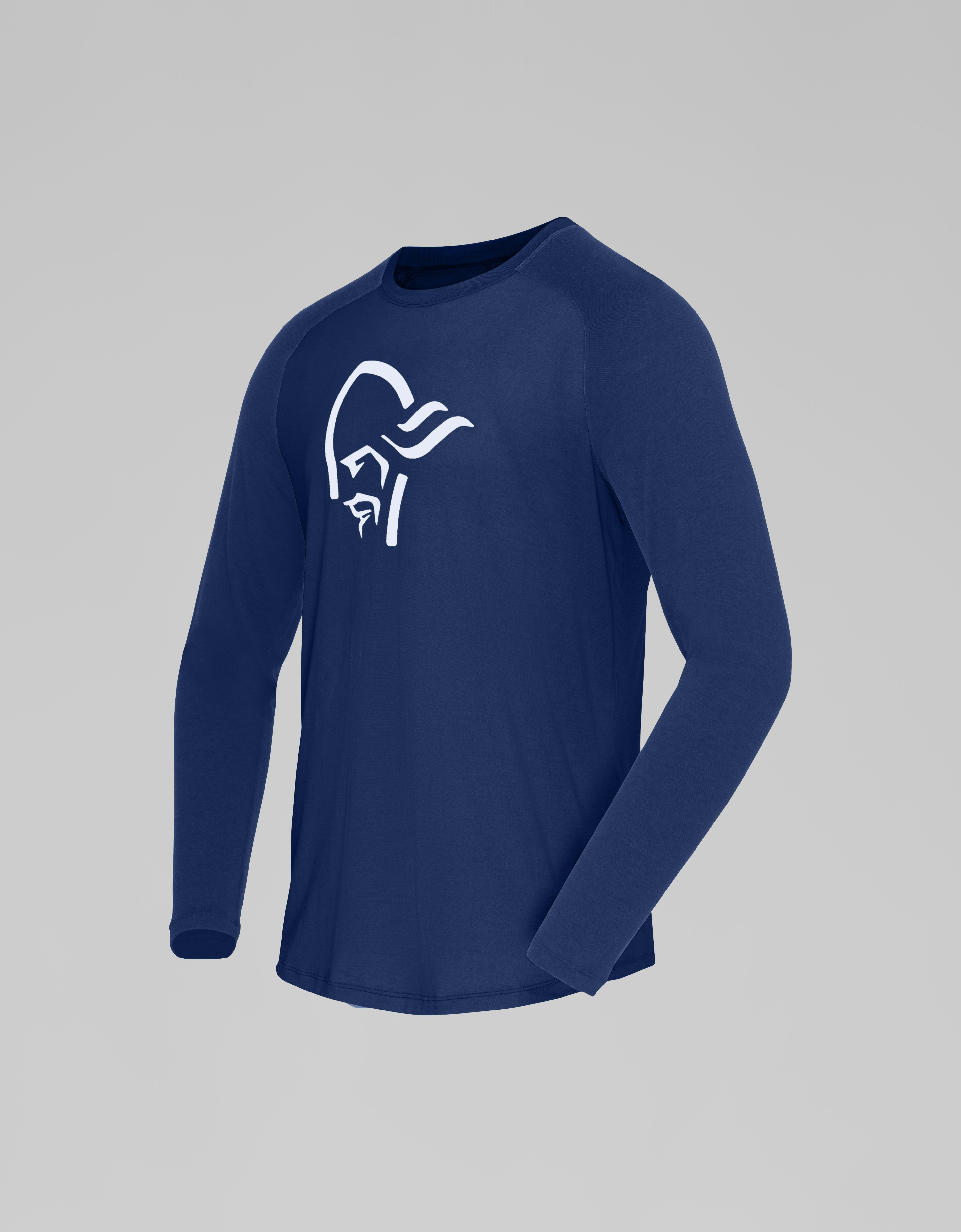 Packshot front left image of femund pureUll Long sleeve Indigo Night