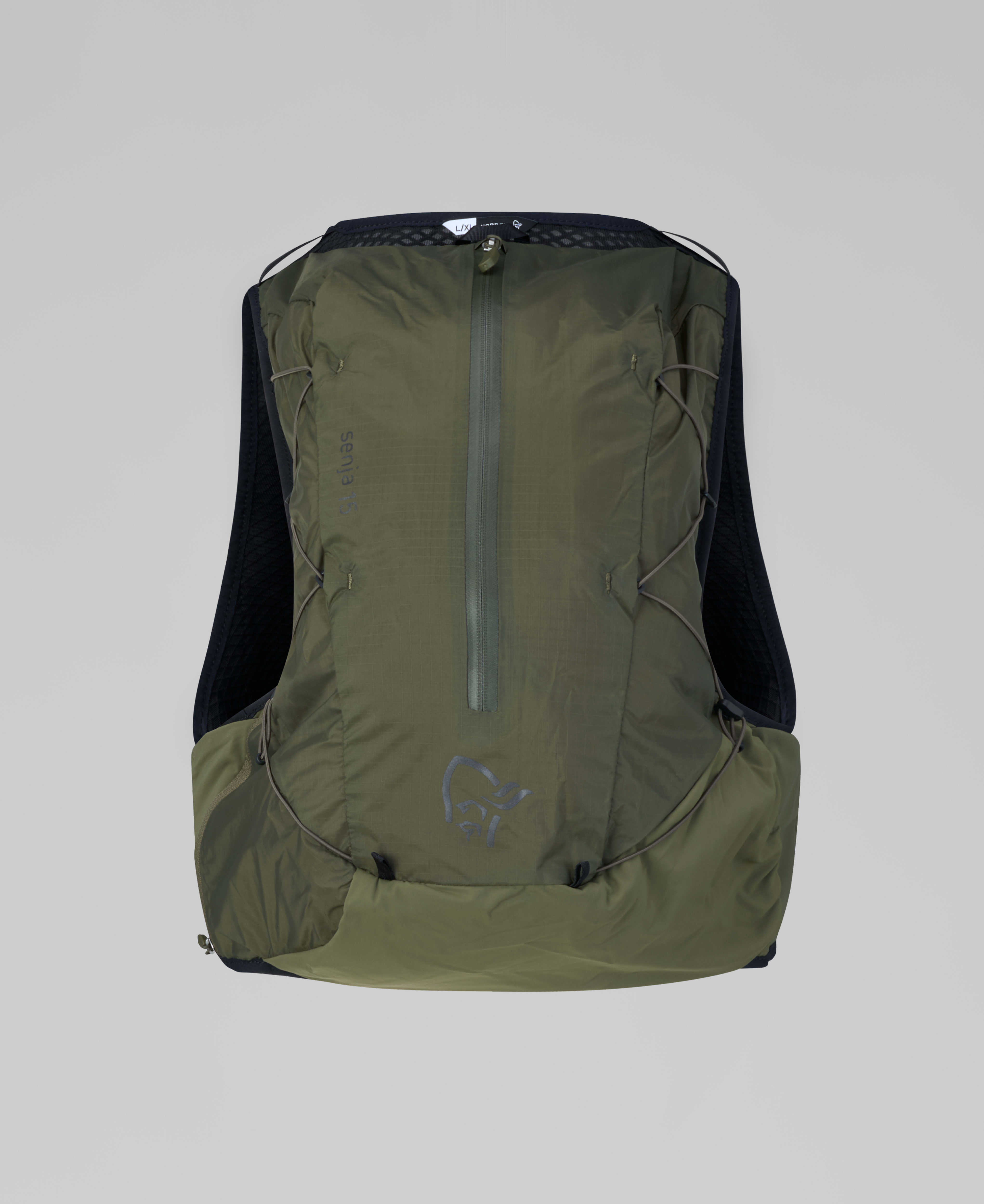 Packshot front image of senja econyl70 15L Pack Olive Night