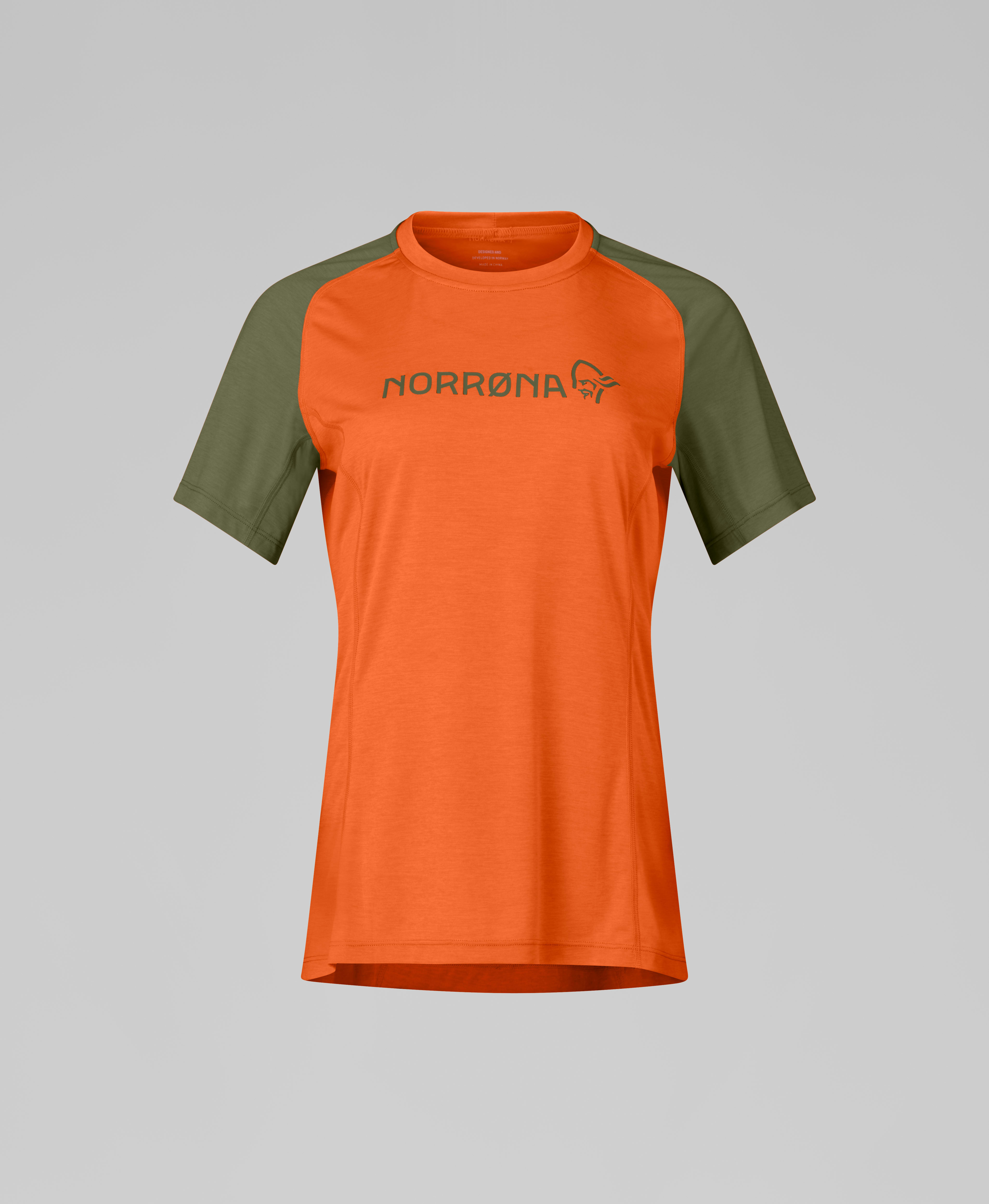Packshot front image of fjora equaliser lightweight T-Shirt Orange Alert