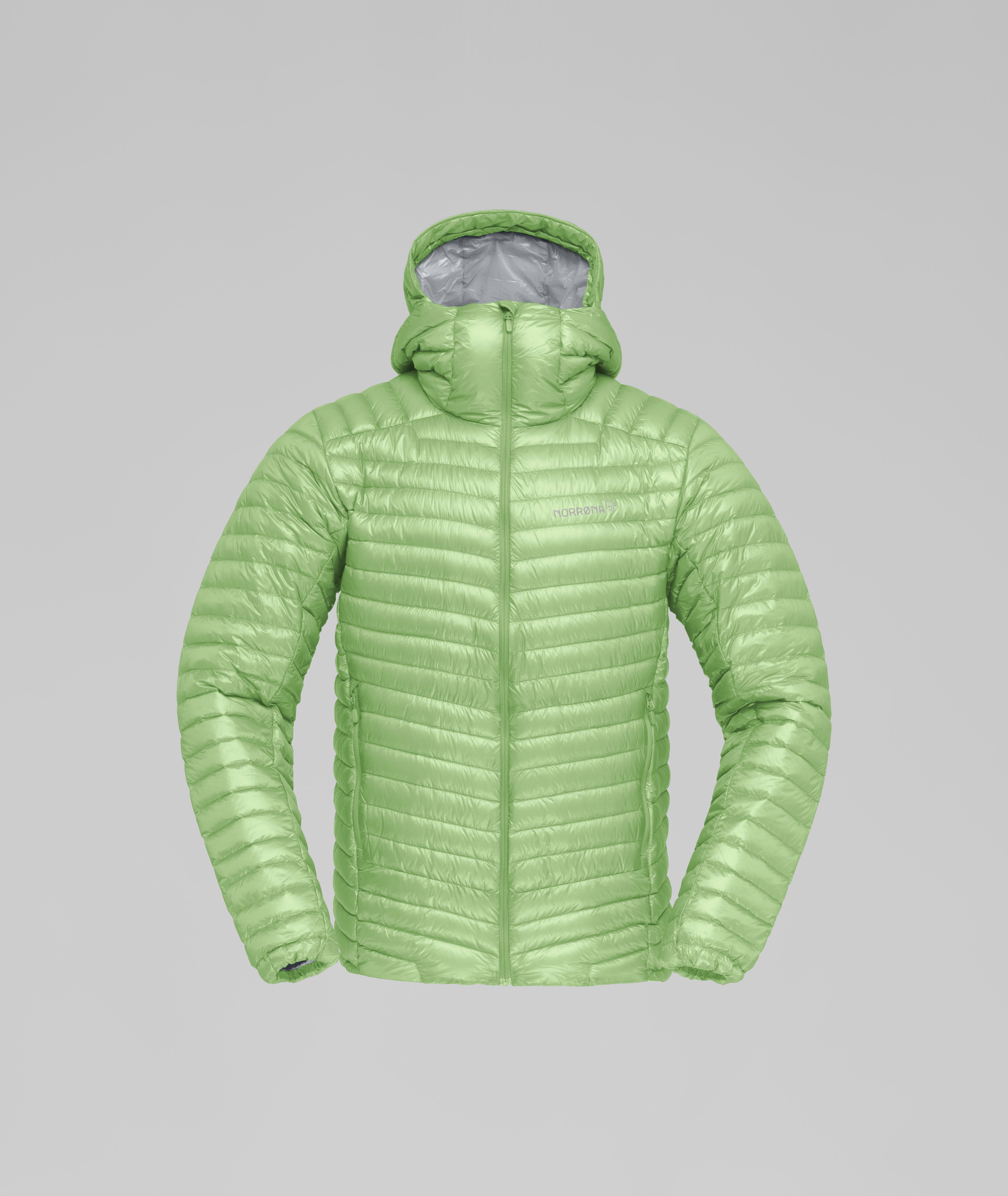 Packshot front image of trollveggen superlight down850 Hood Classic Green