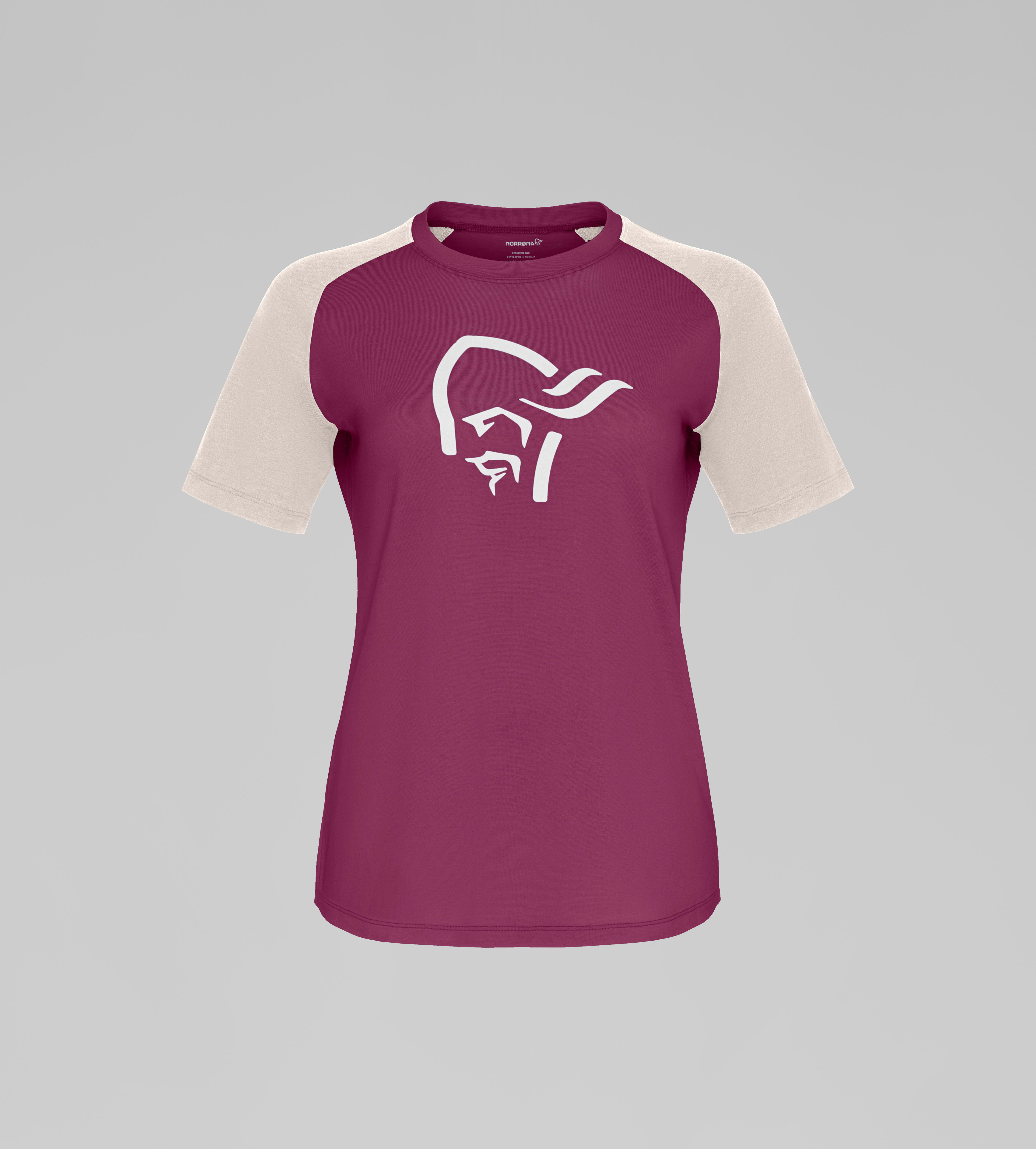 Packshot front image of femund pureUll T-shirt Violet Quartz
