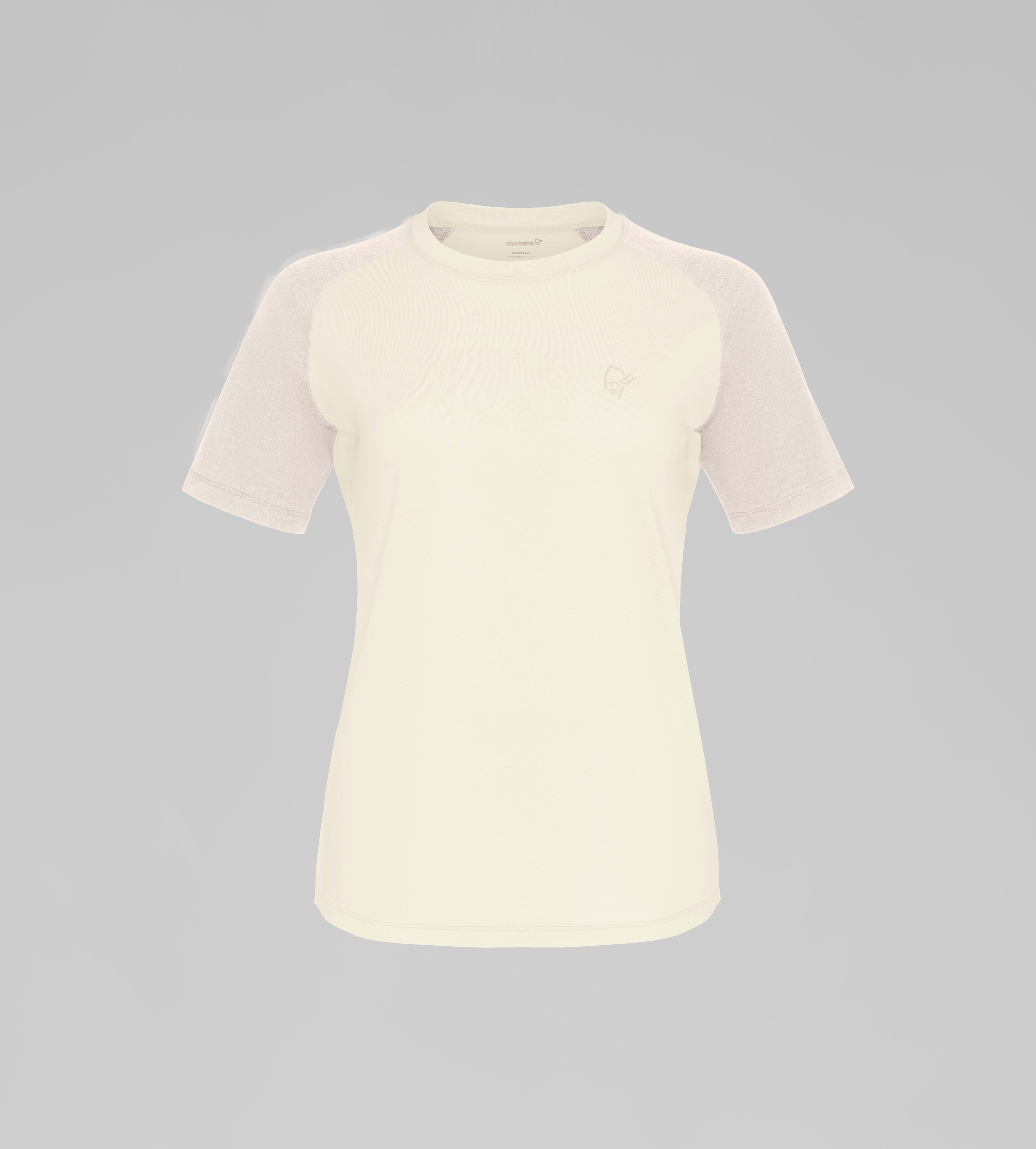 Packshot front image of femund pureUll T-shirt Whisper White
