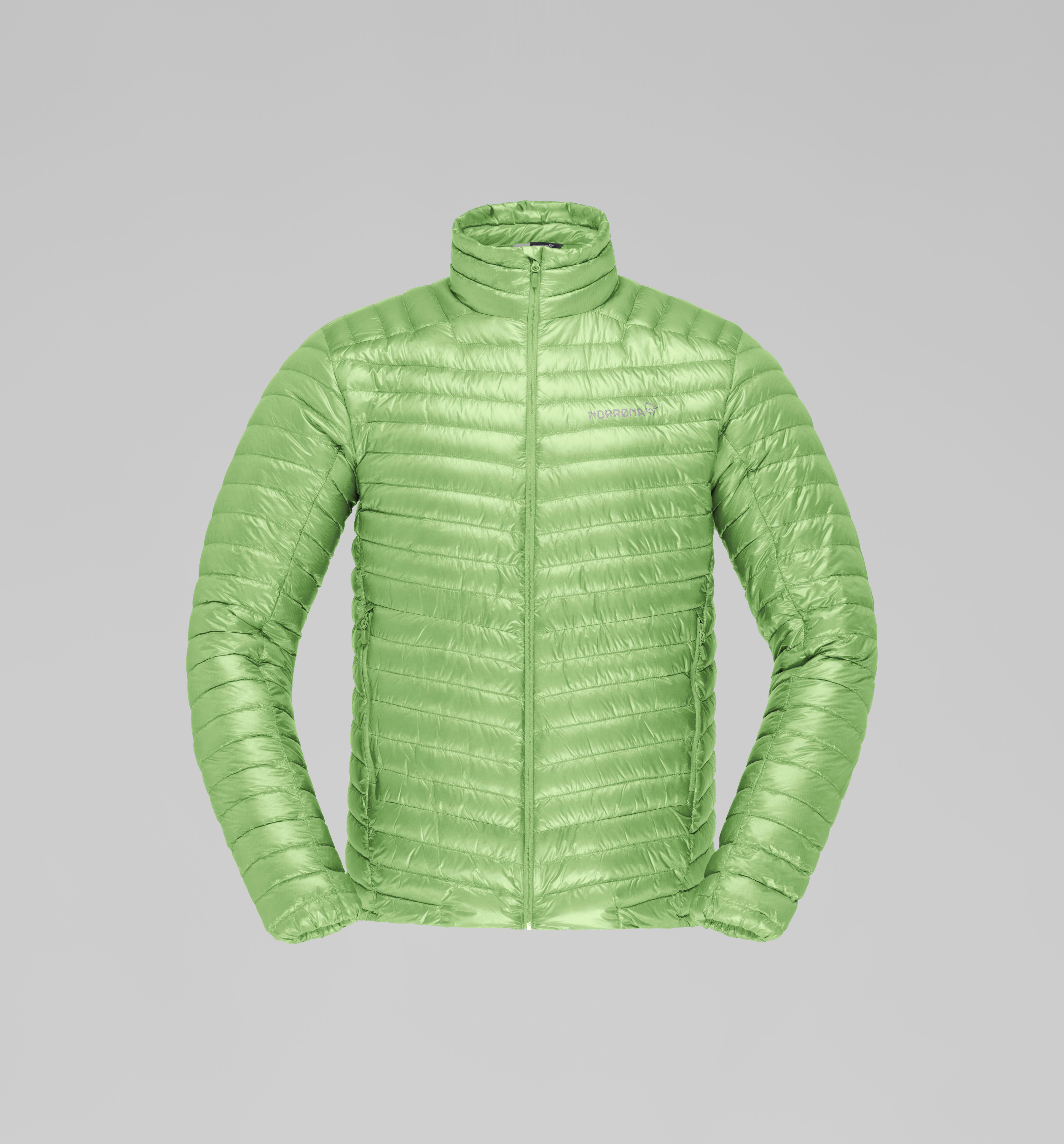 Packshot front image of trollveggen superlight down850 Jacket Classic Green