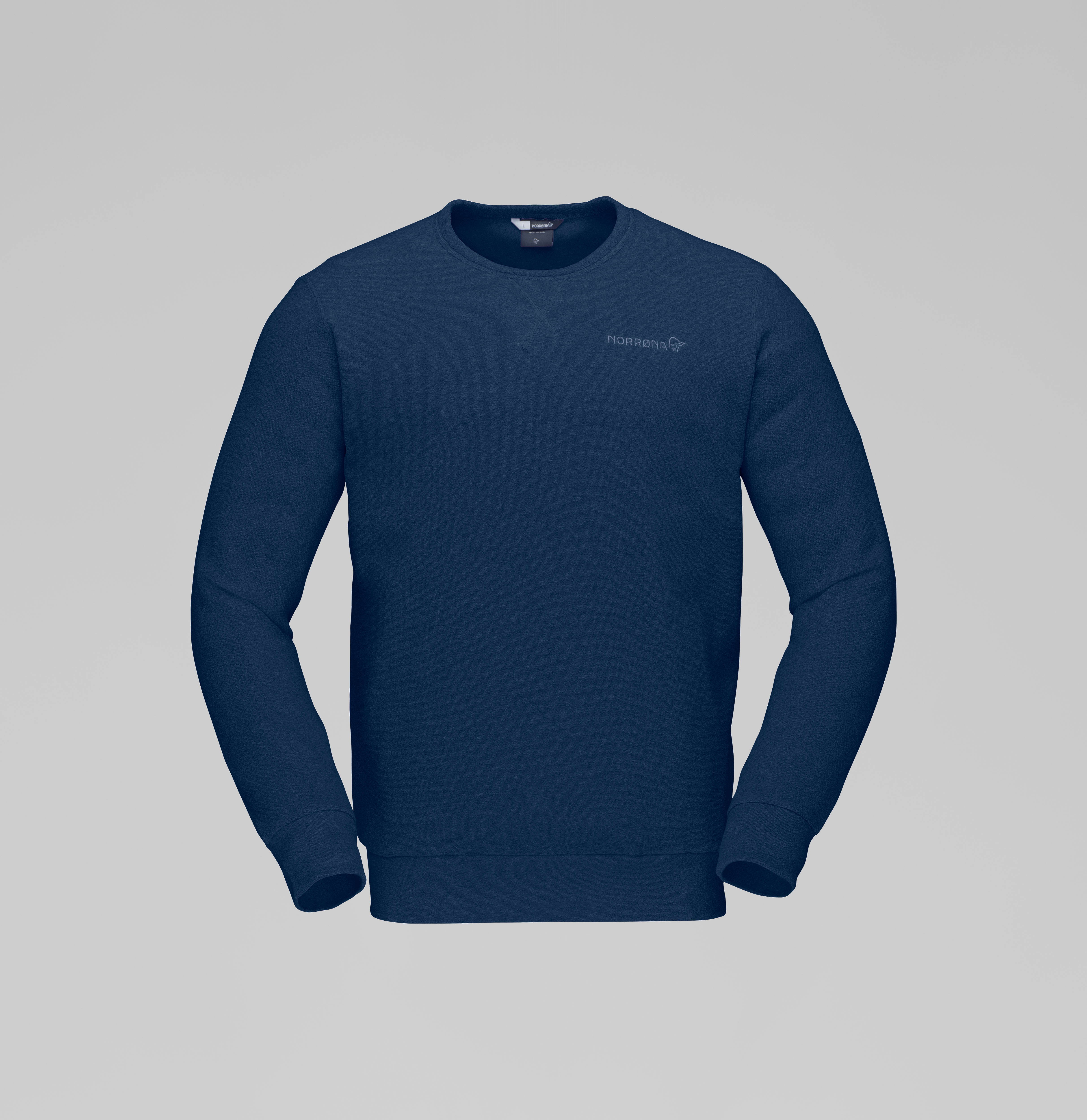 Packshot front image of femund warm2 Crew Neck Indigo Night Blue