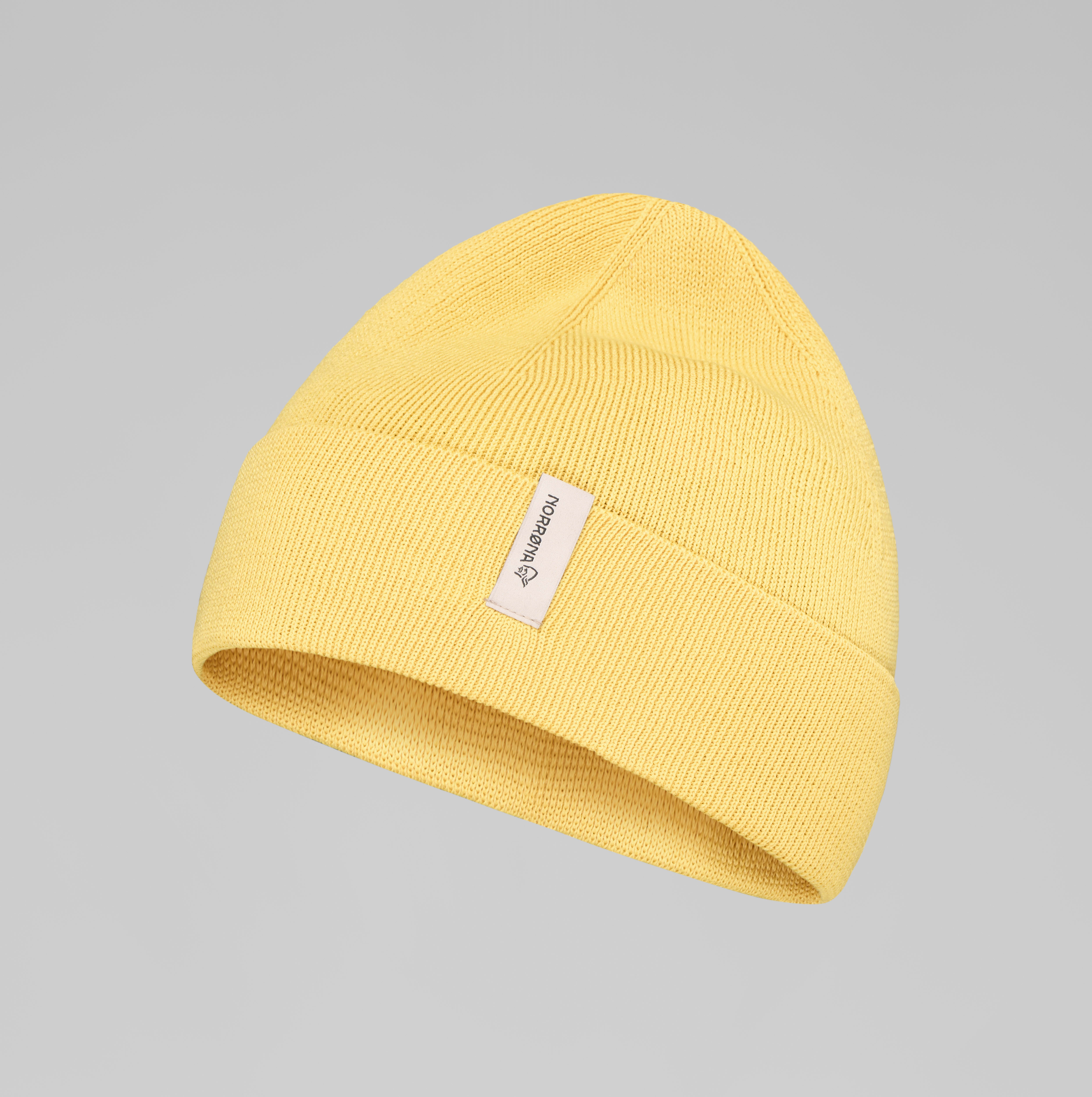 Packshot  image of 29 equaliser light Beanie Misted Yellow