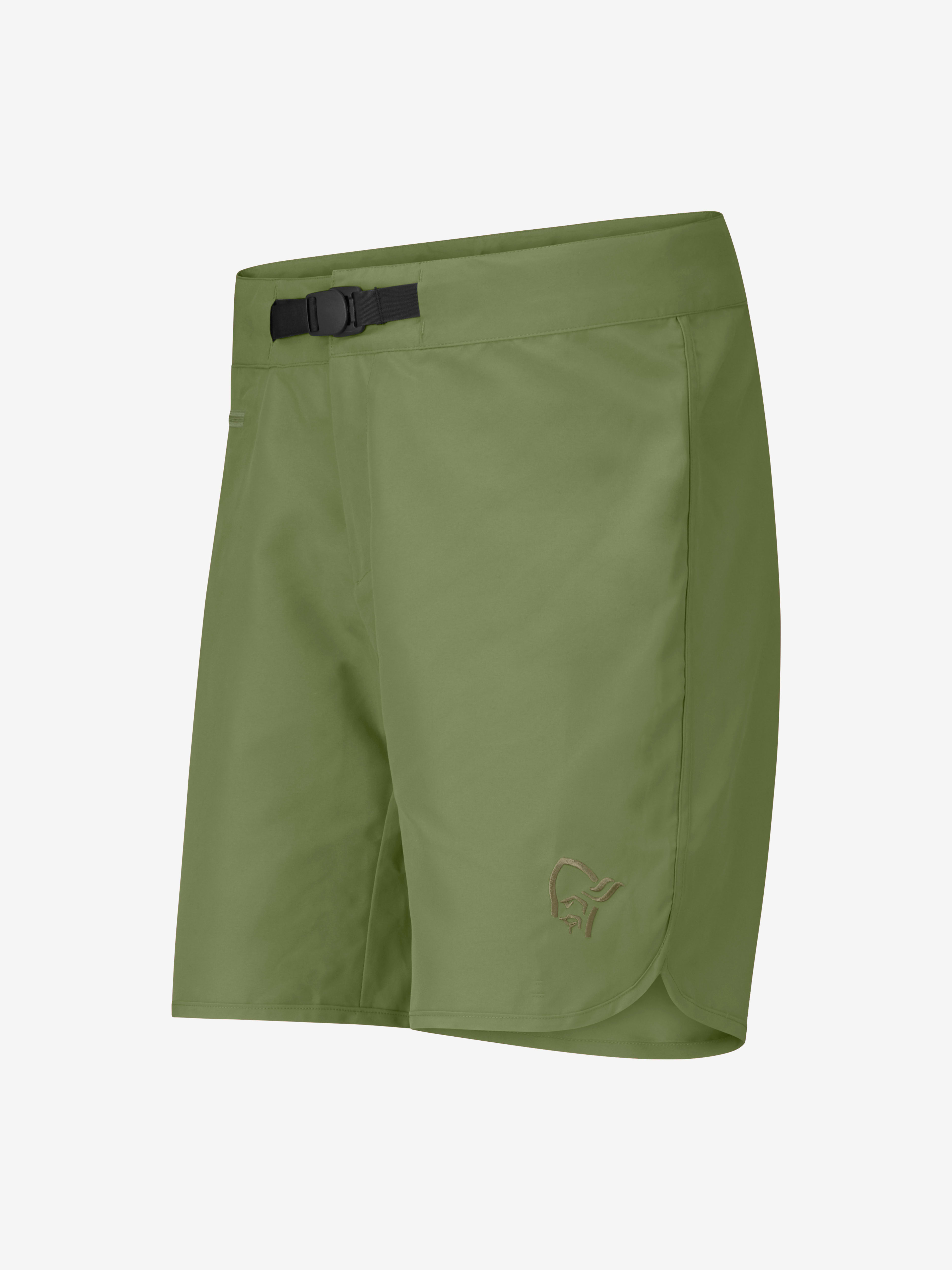 Packshot front left image of femund silent grid Shorts Loden Green