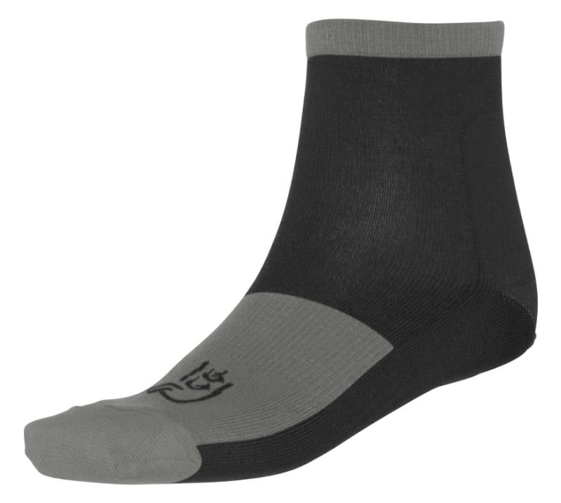 fjørå light merinoUll Socks Caviar Black