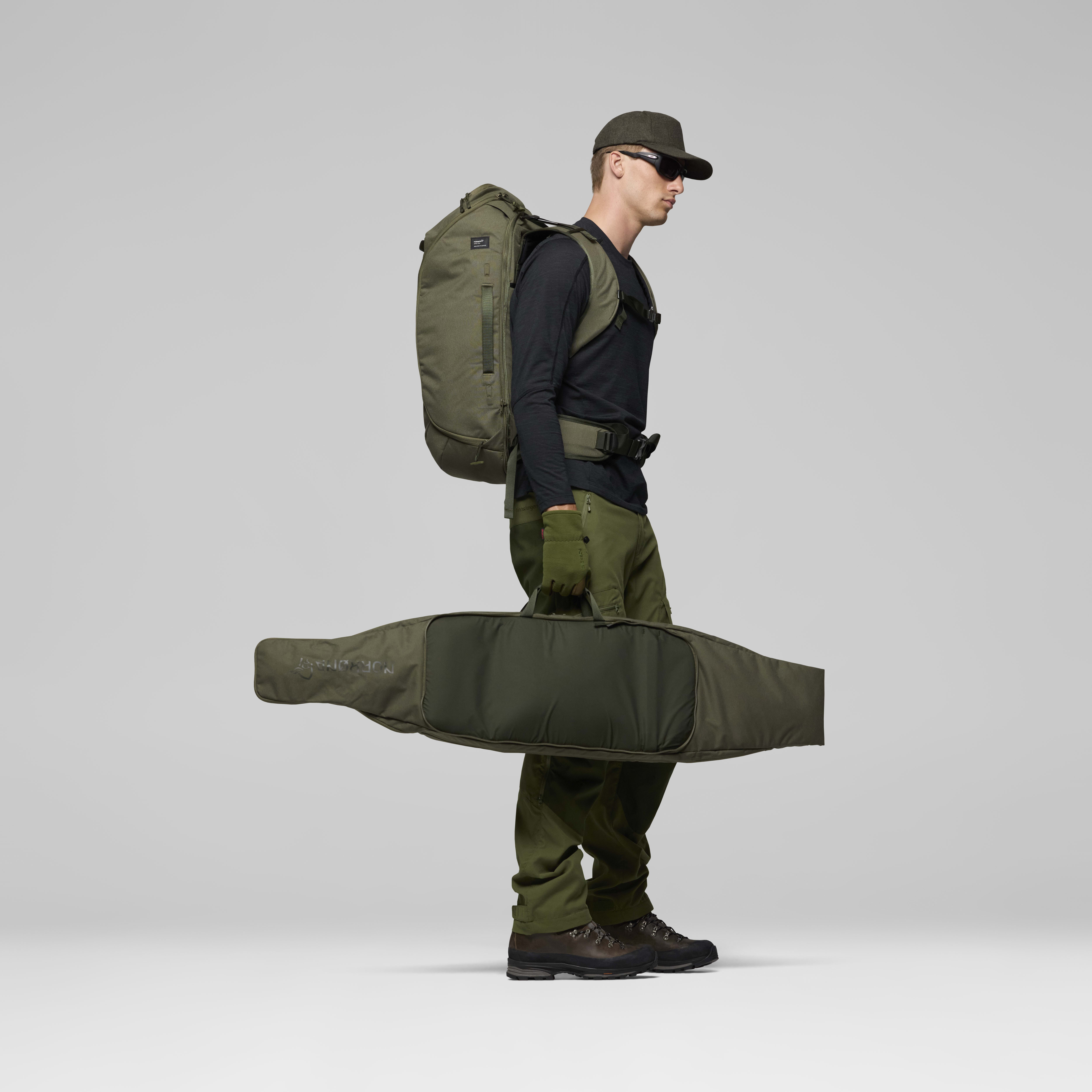 Female Look back image of kvinnherad 45L Pack Olive Night