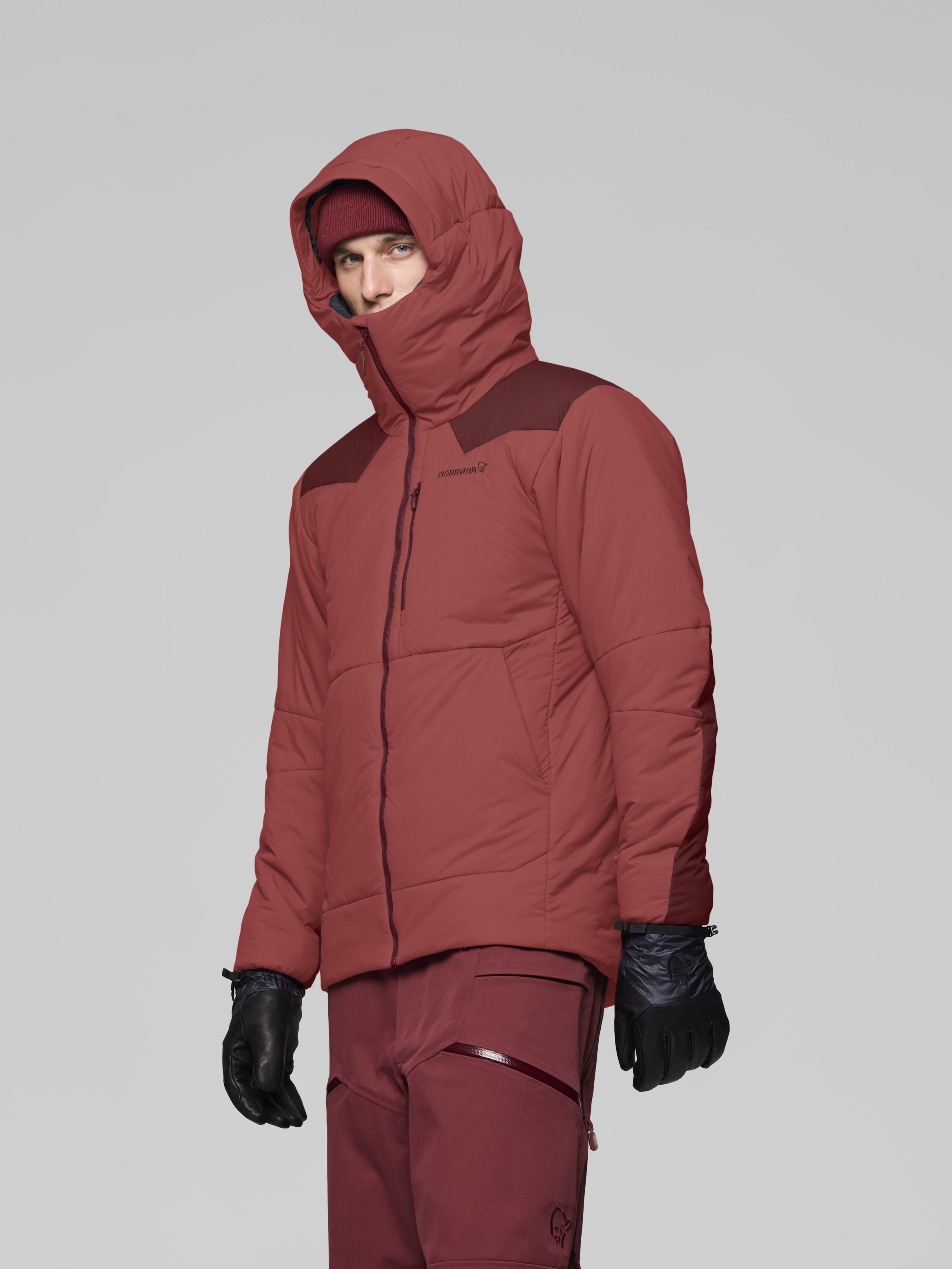 Male Look image of tamok thermo80 Zip Hood Cowhide/Port