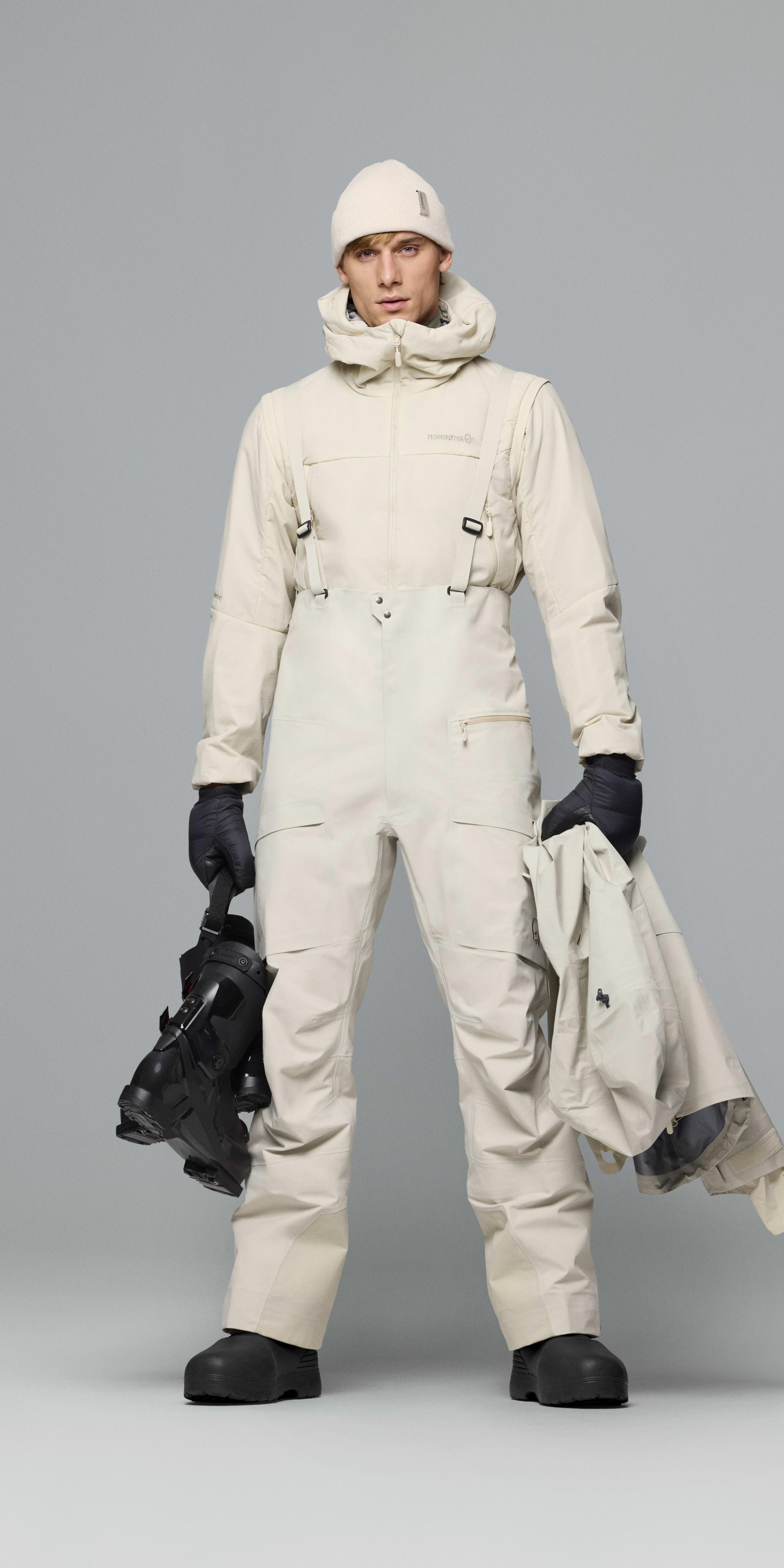 Male Look back image of more thermo60 aero200 Jacket Oatmeal