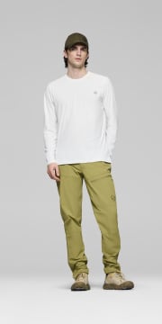 【Women's S ベージュ系】 Norrona ( ノローナ ) フェムント テック ロングスリーブ ウィメンズ Femund Tech Long Sleeve W's 2630-24 4411 OATMEAL femund tech Long sleeve Women（速乾・軽量・防臭性が高い）【NORRØNA