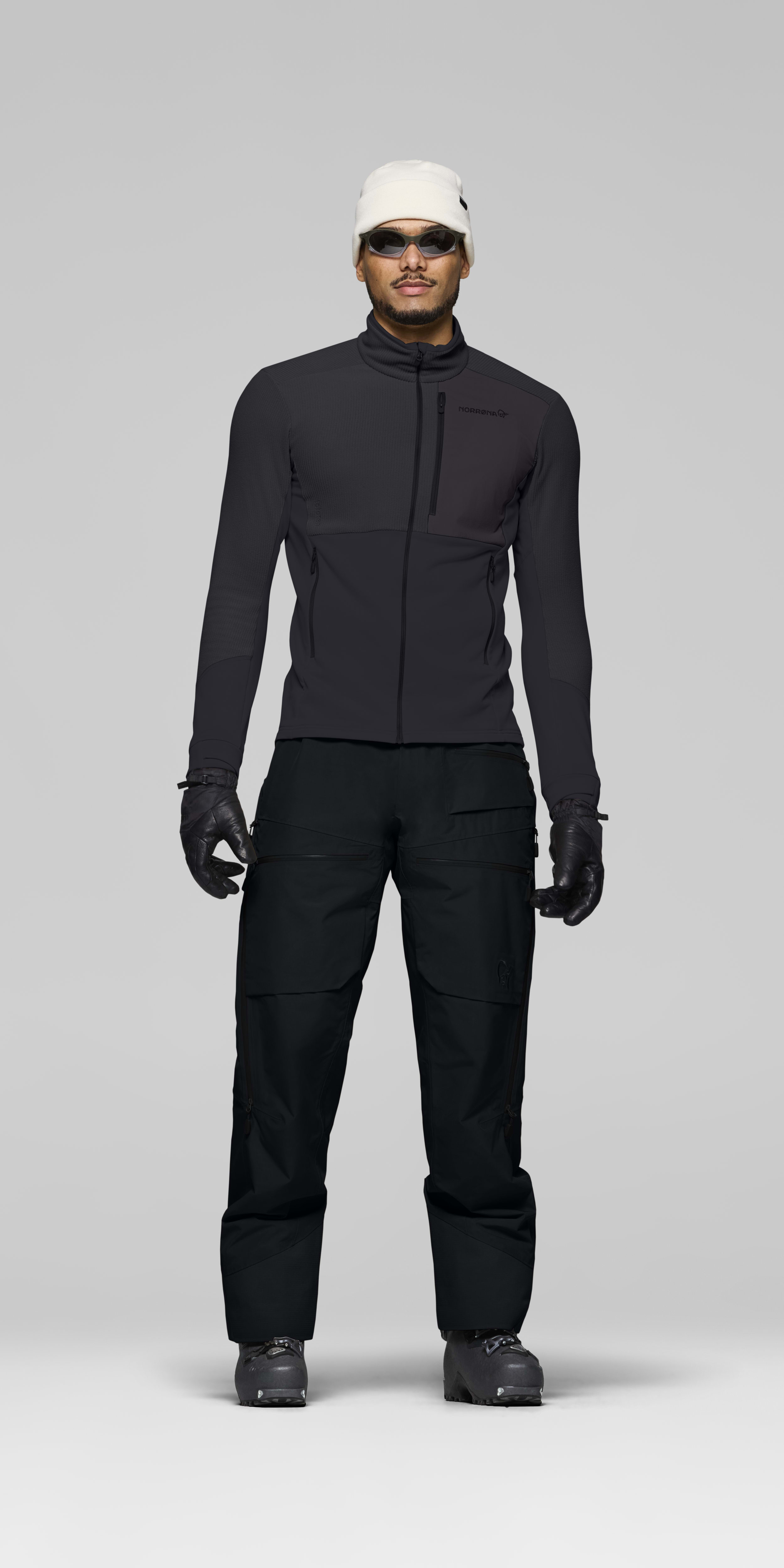 <span class="-lower">warm<sup>2</sup></span> Jacket – Caviar Black