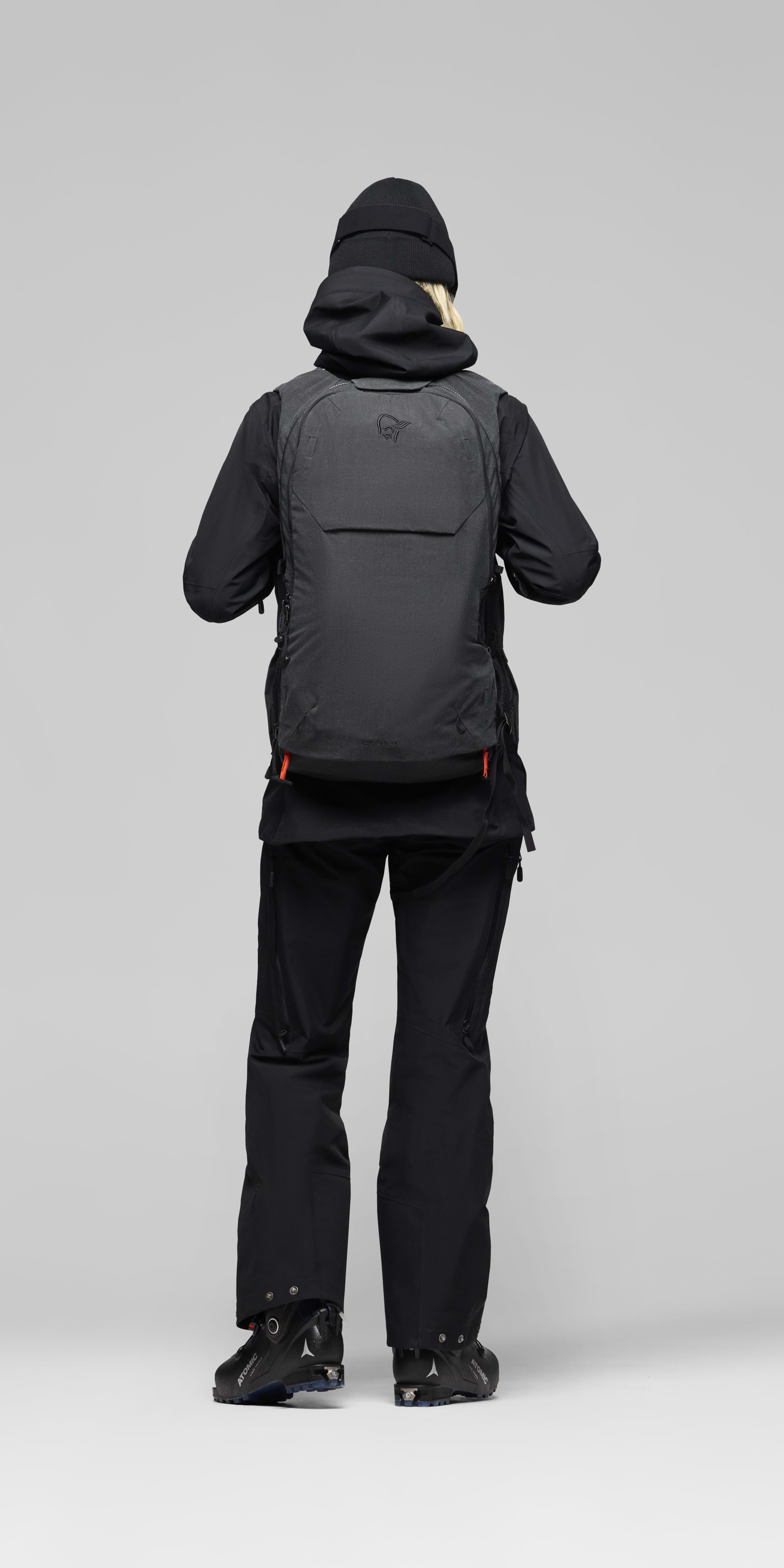 Avi ACE 15L Pack – Caviar Black
