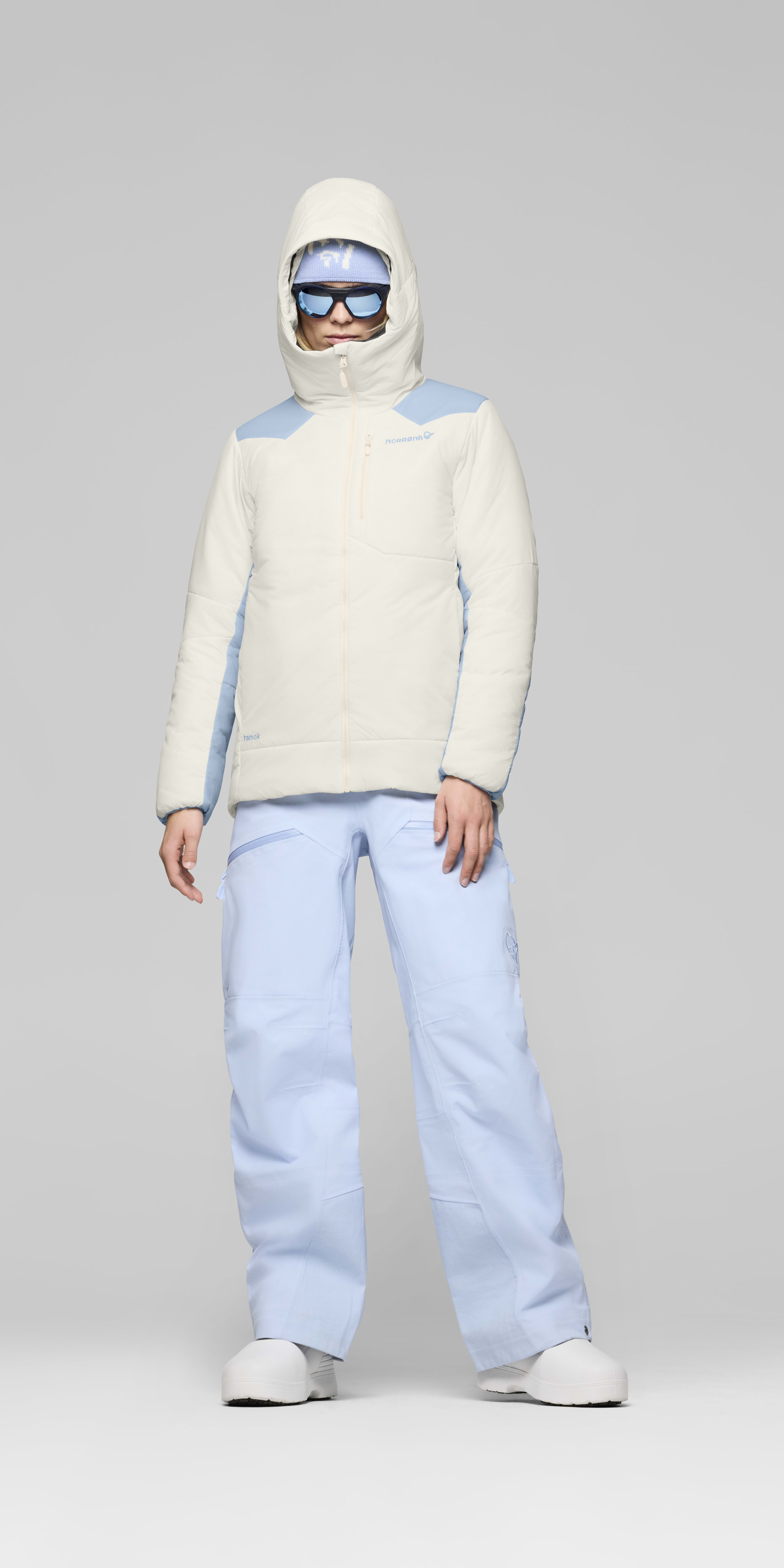 thermo80 Zip Hood – Whisper White/Cashmere Blue