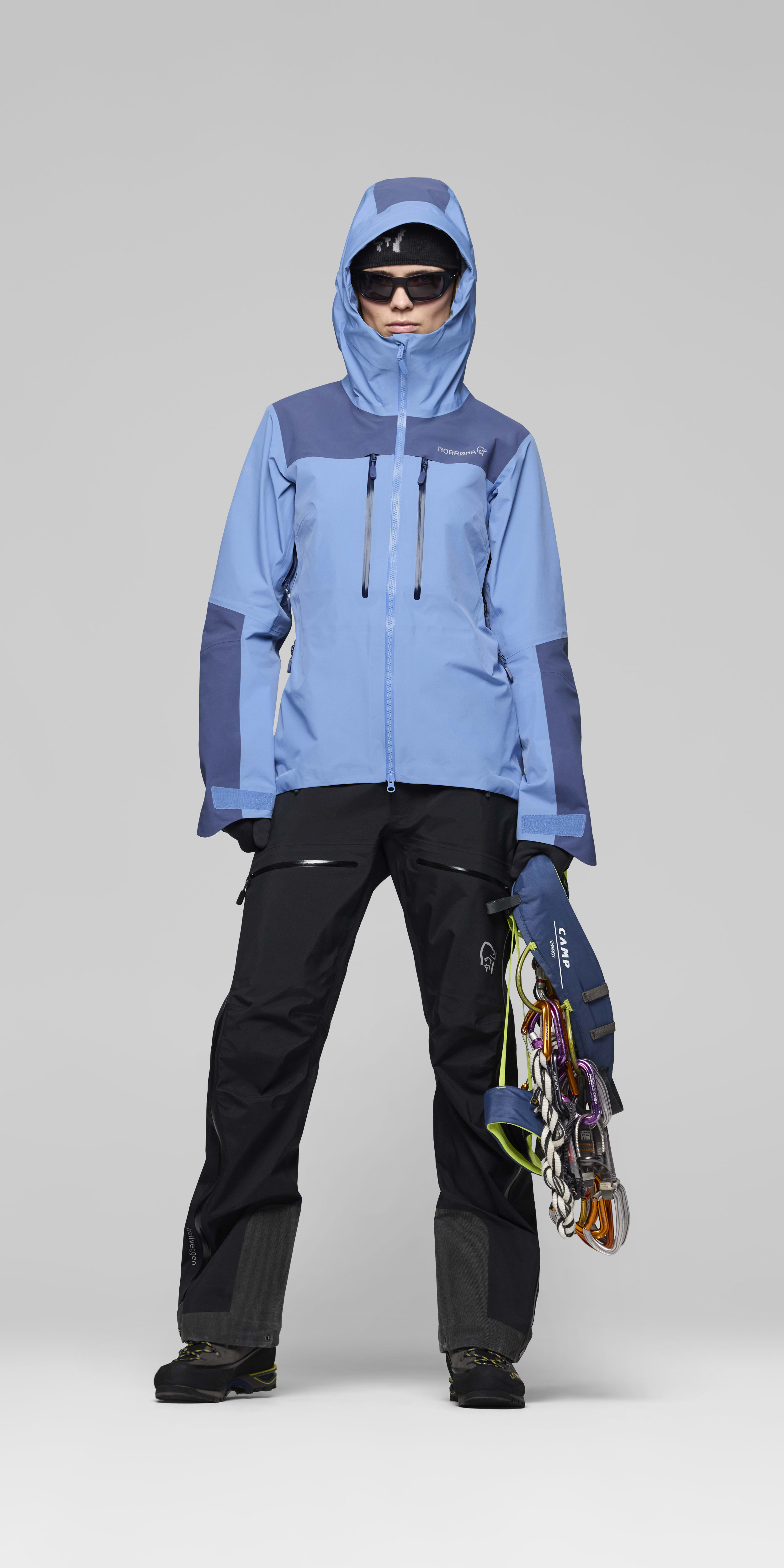 Gore-Tex Pro Jacket – Allure/Vintage Indigo