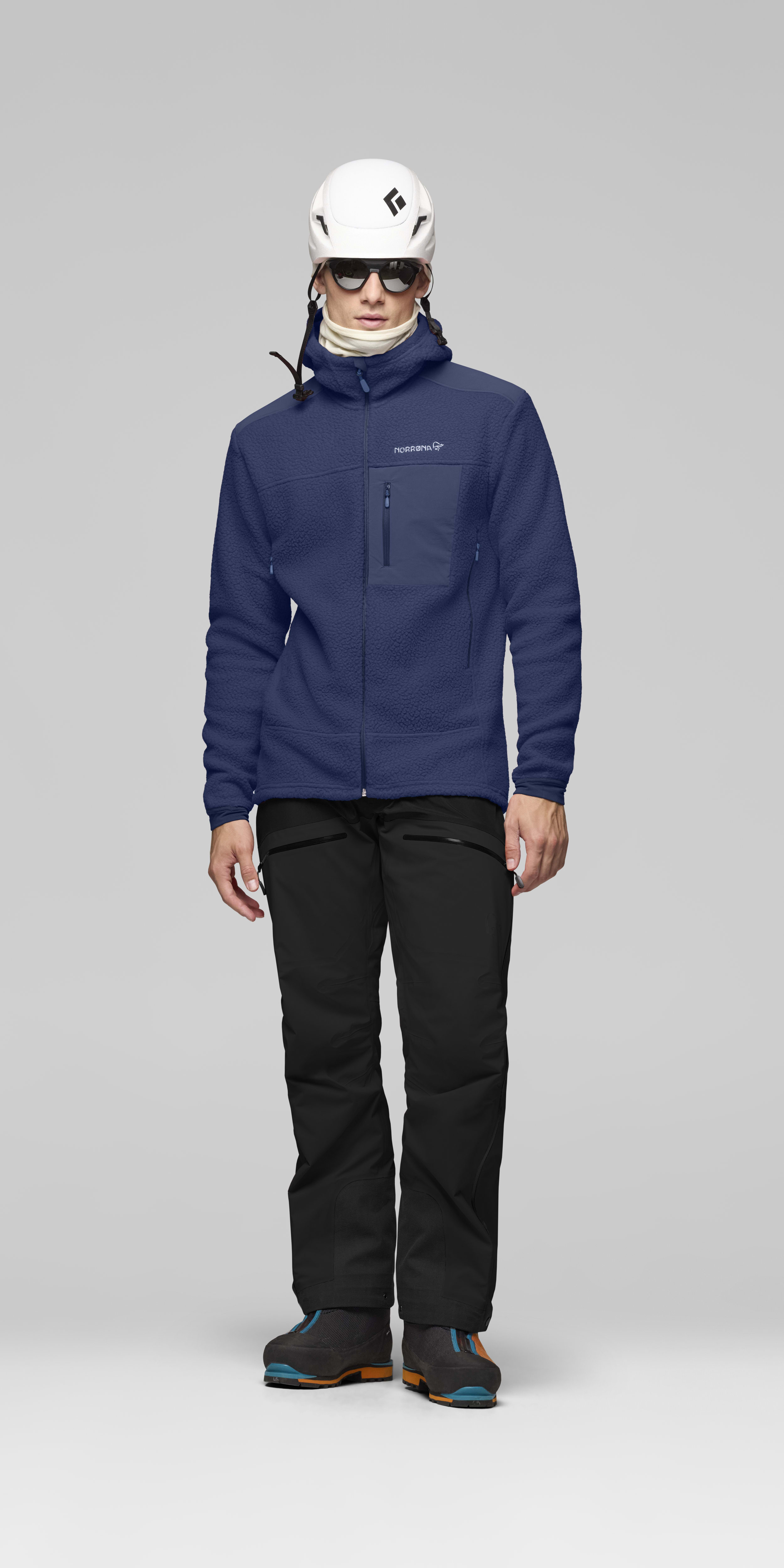 <span class="-lower">warm<sup>3</sup></span> Zip Hood – Indigo Night