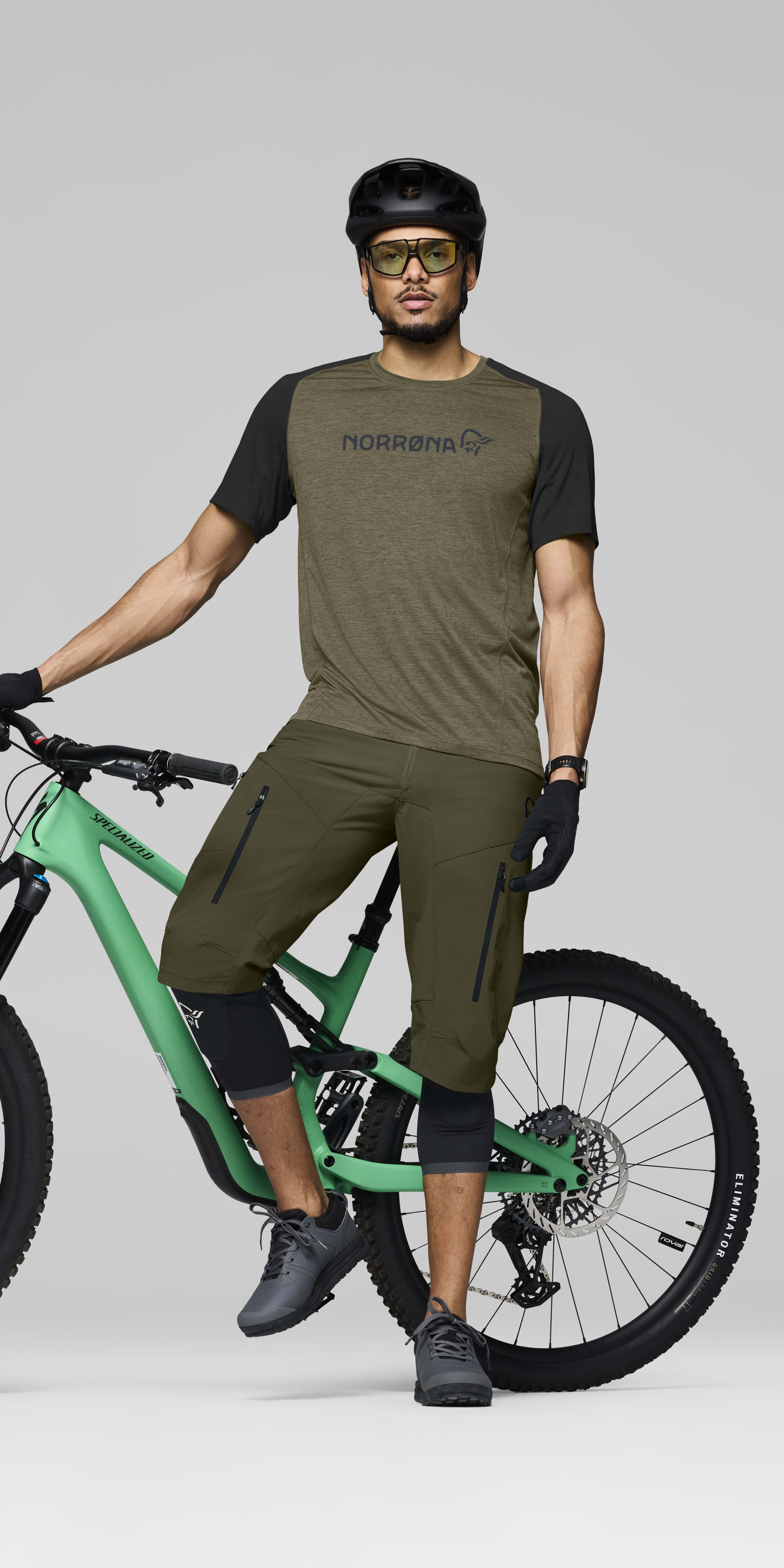 equaliser lightweight T-shirt – Olive Night