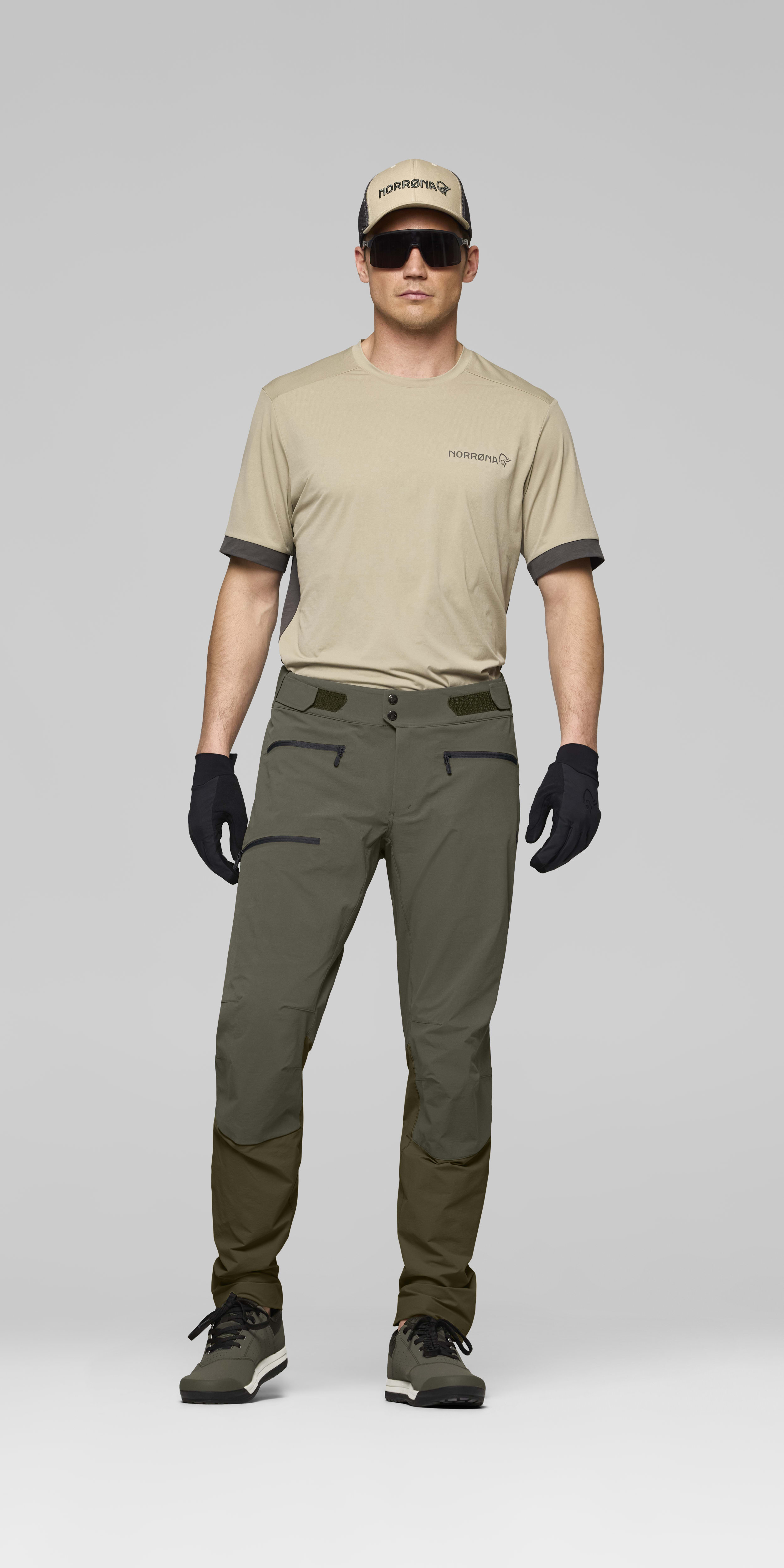 <span class="-lower">flex<sup>1</sup></span> Pants – Olive Night