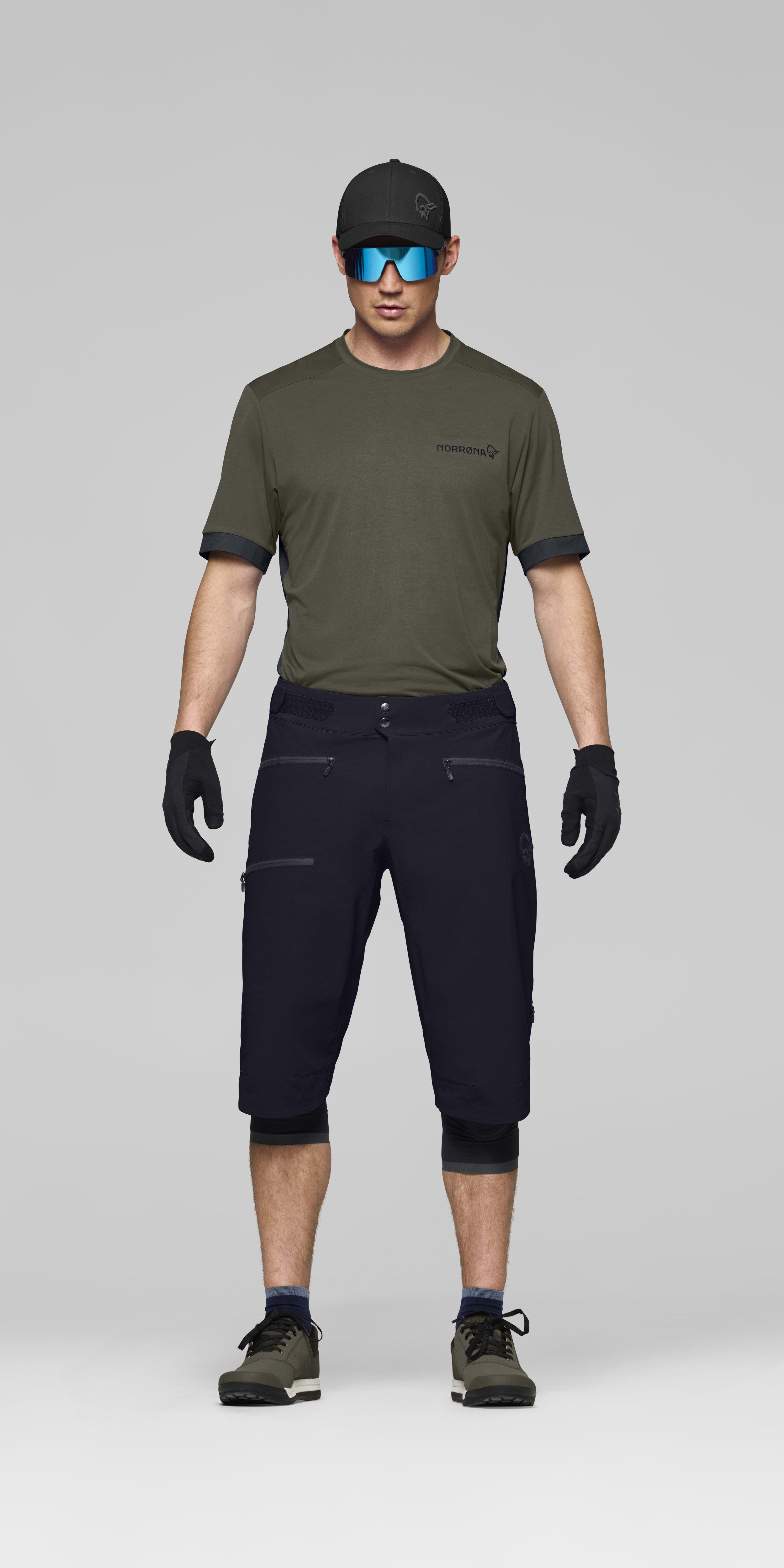<span class="-lower">flex<sup>1</sup></span> Shorts – Caviar Black
