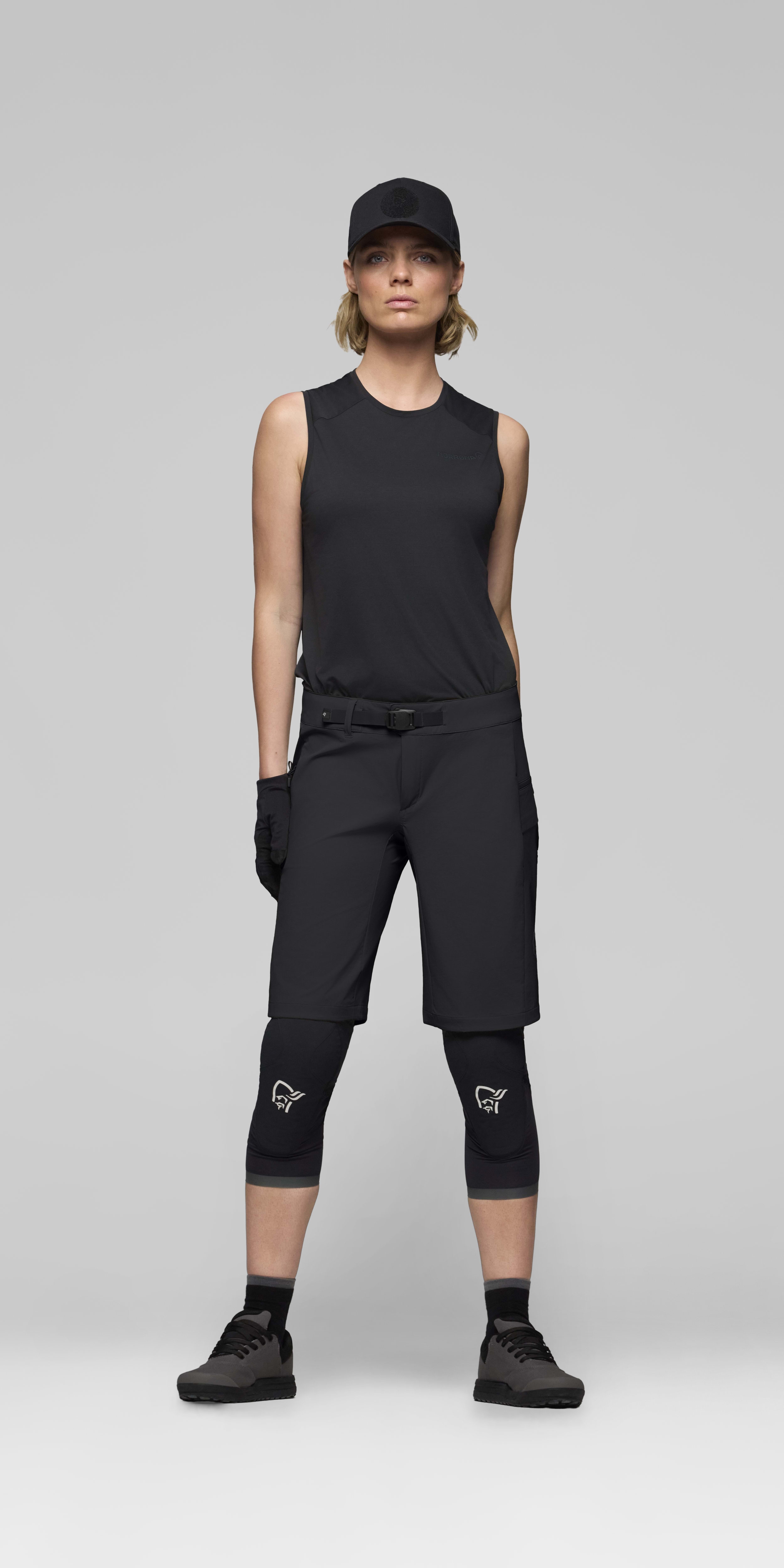 <span class="-lower">flex<sup>1</sup></span> mid weight Shorts – Caviar Black