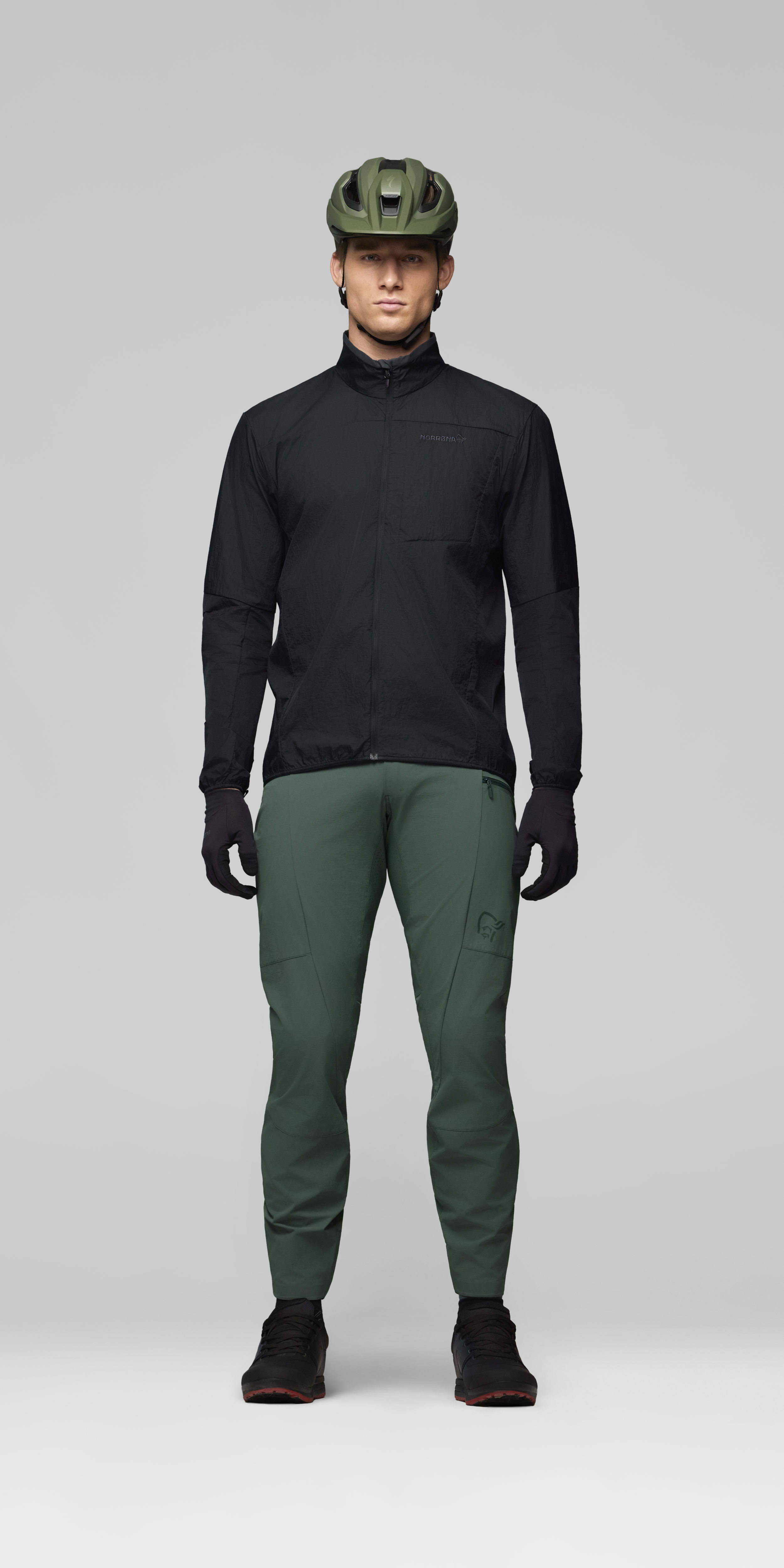 aero40 Jacket – Caviar Black
