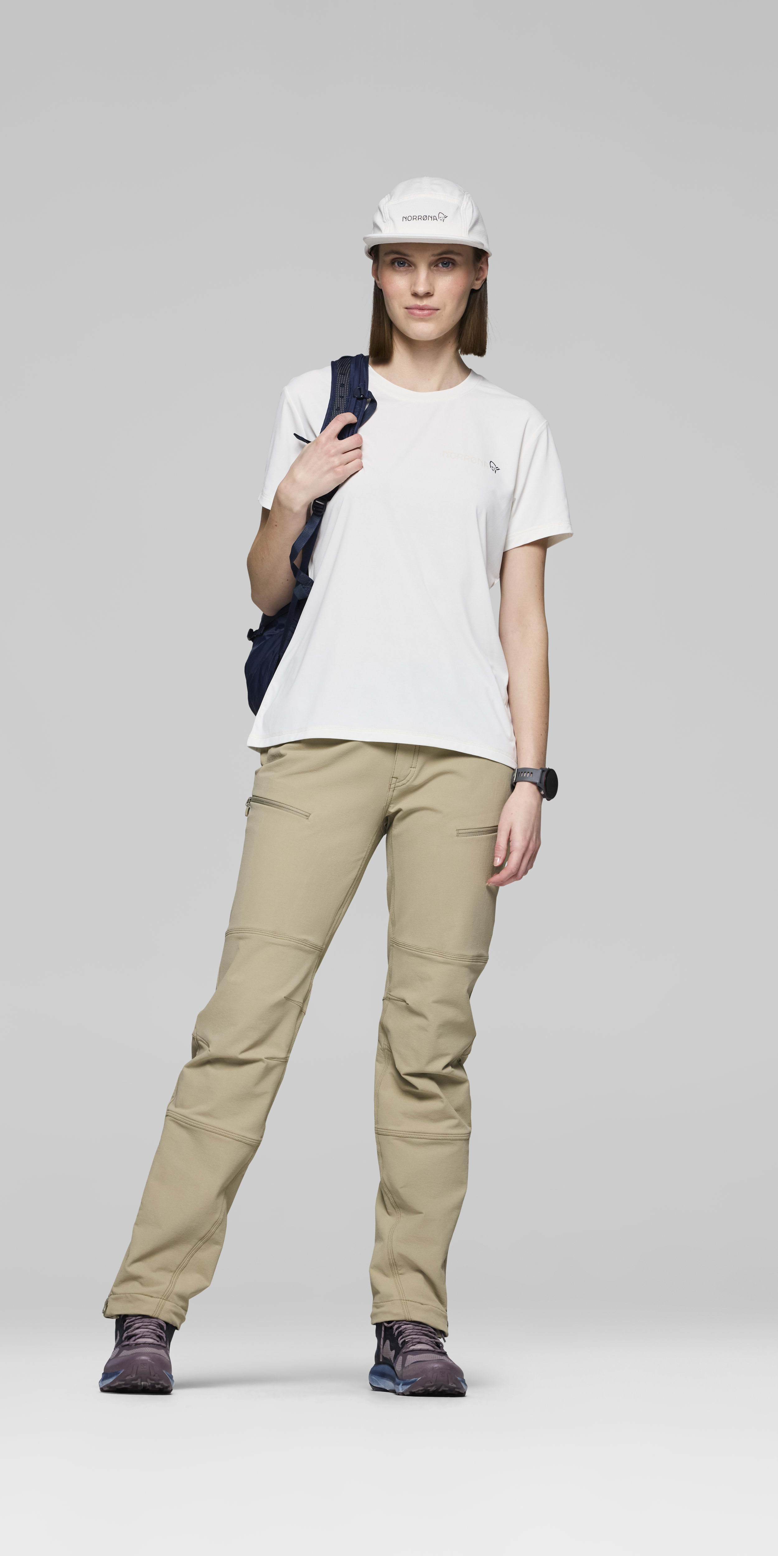 tech T-shirt – Snow White
