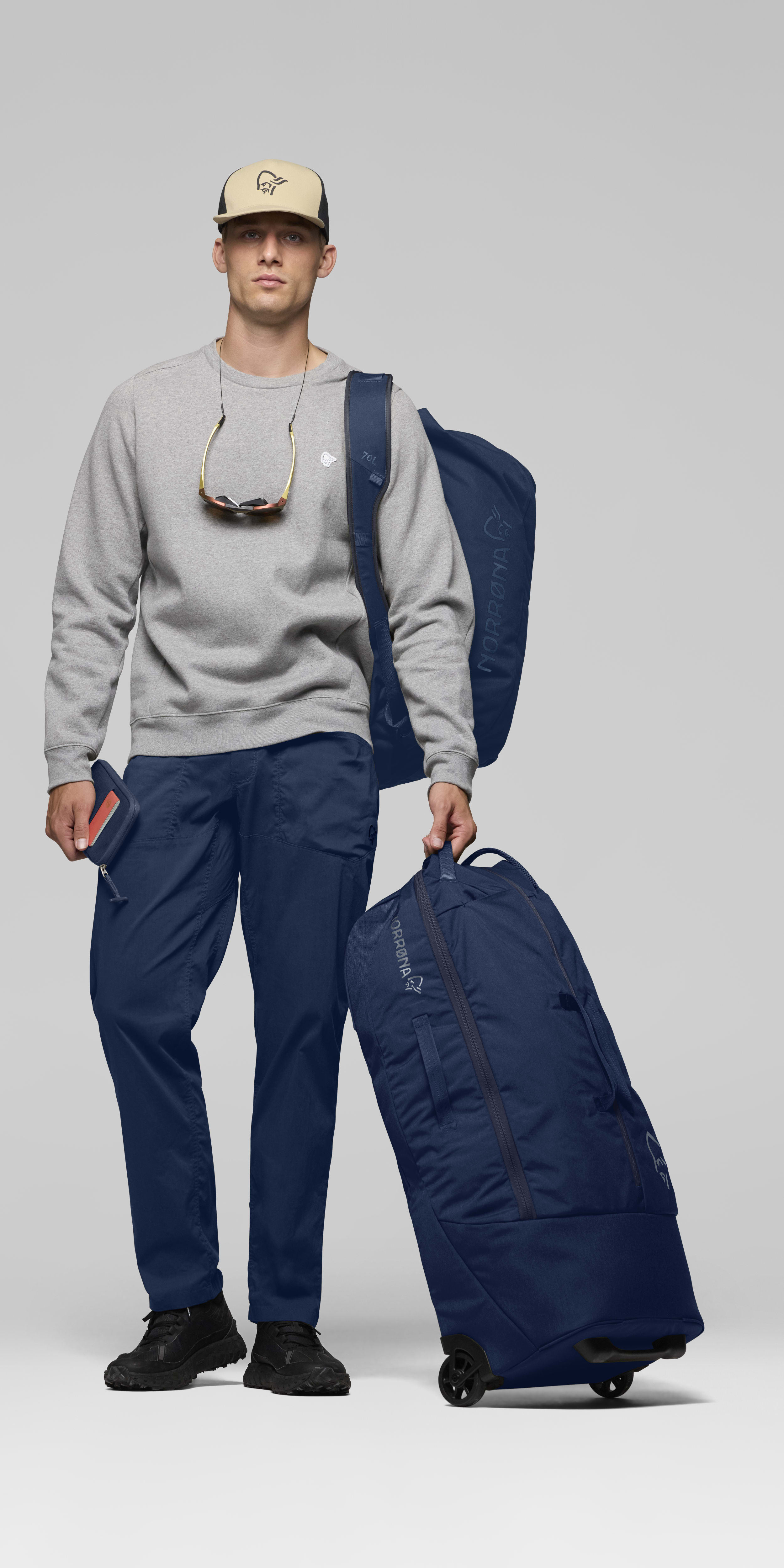 80L Trolley Bag – Indigo Night