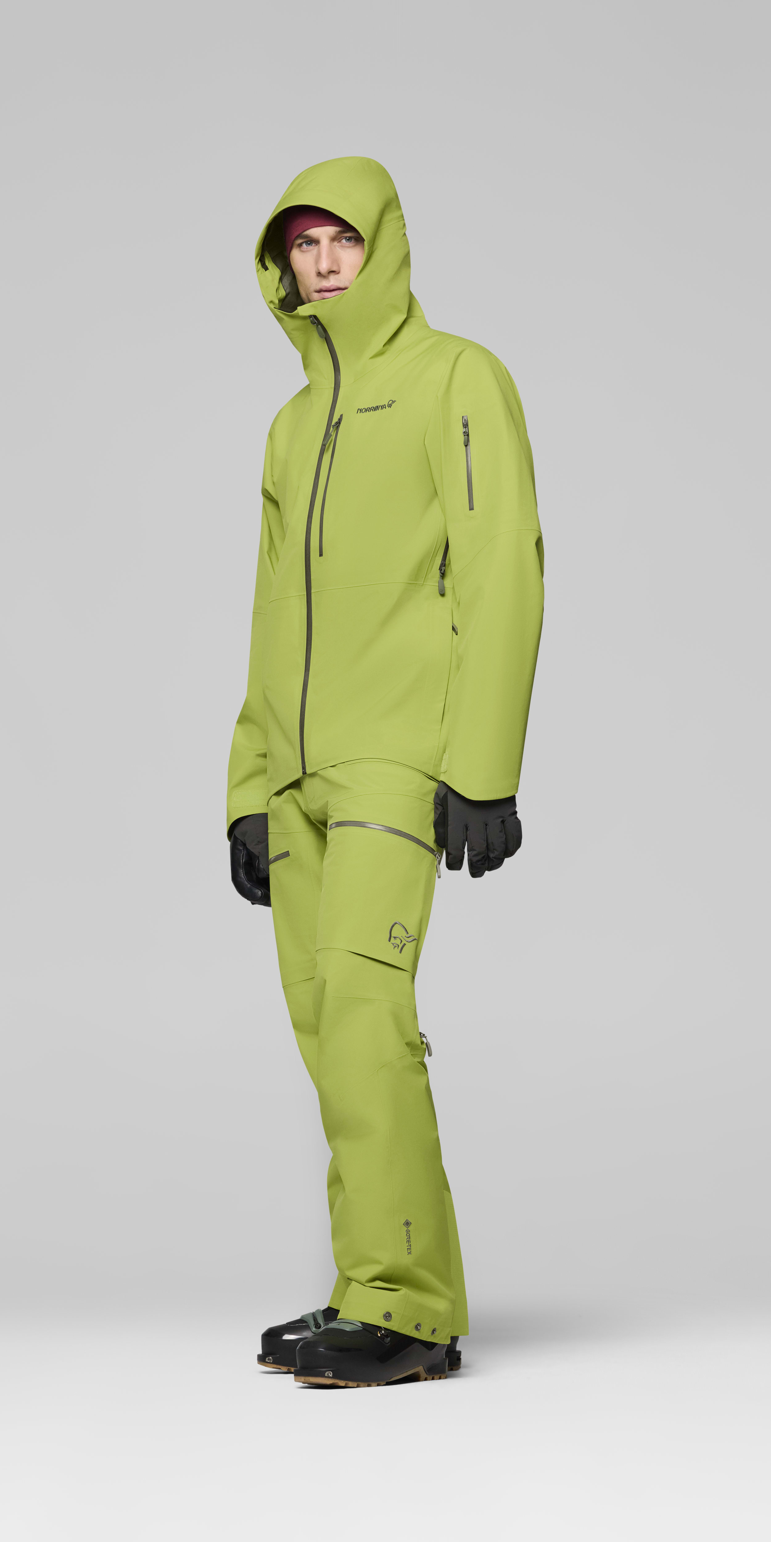 Men’s Jackets & Tops | Gore-Tex & Down Jackets | Norrøna®