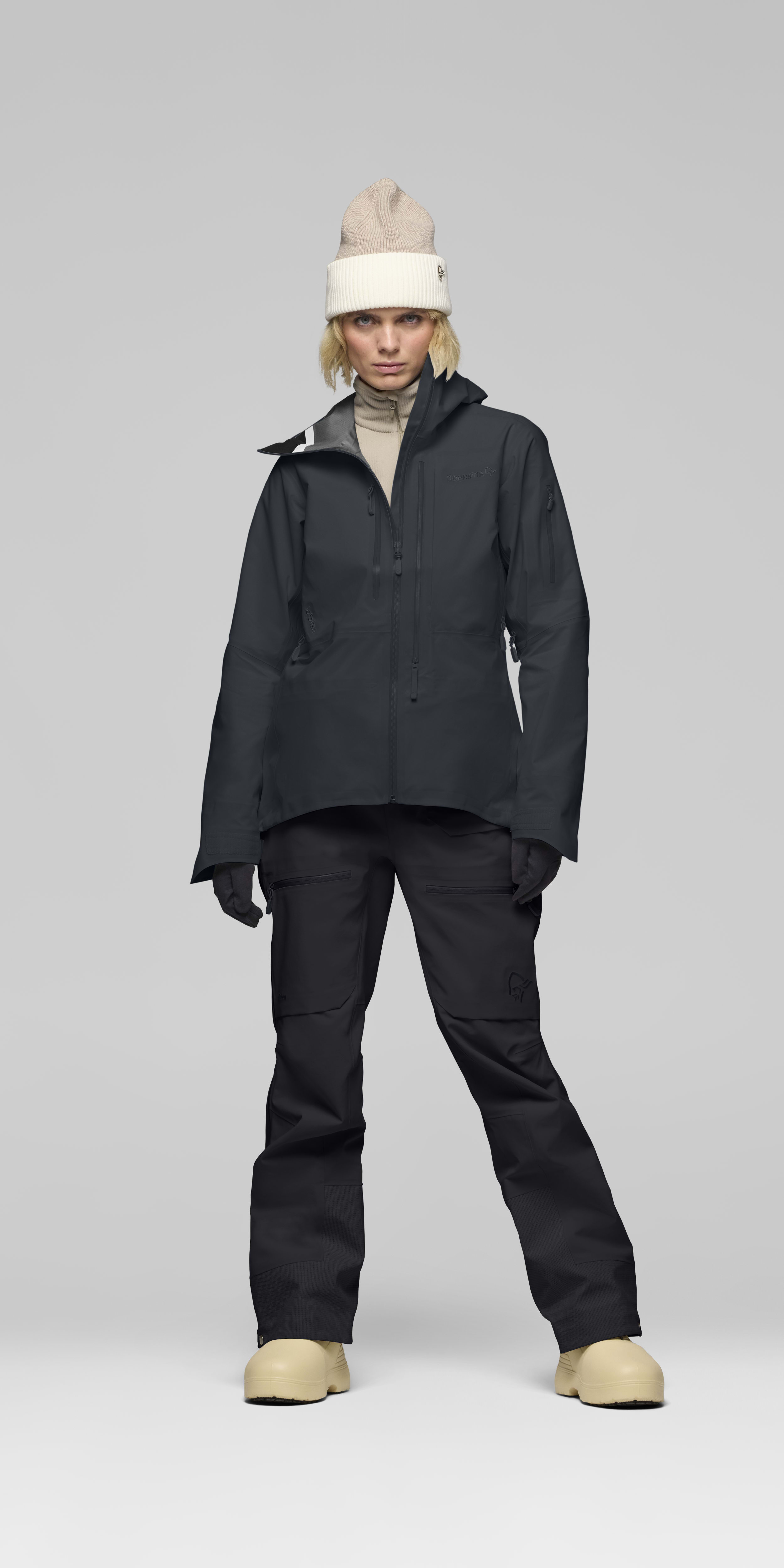 Female Look front image of lofoten Gore-Tex Pro Jacket Caviar Black