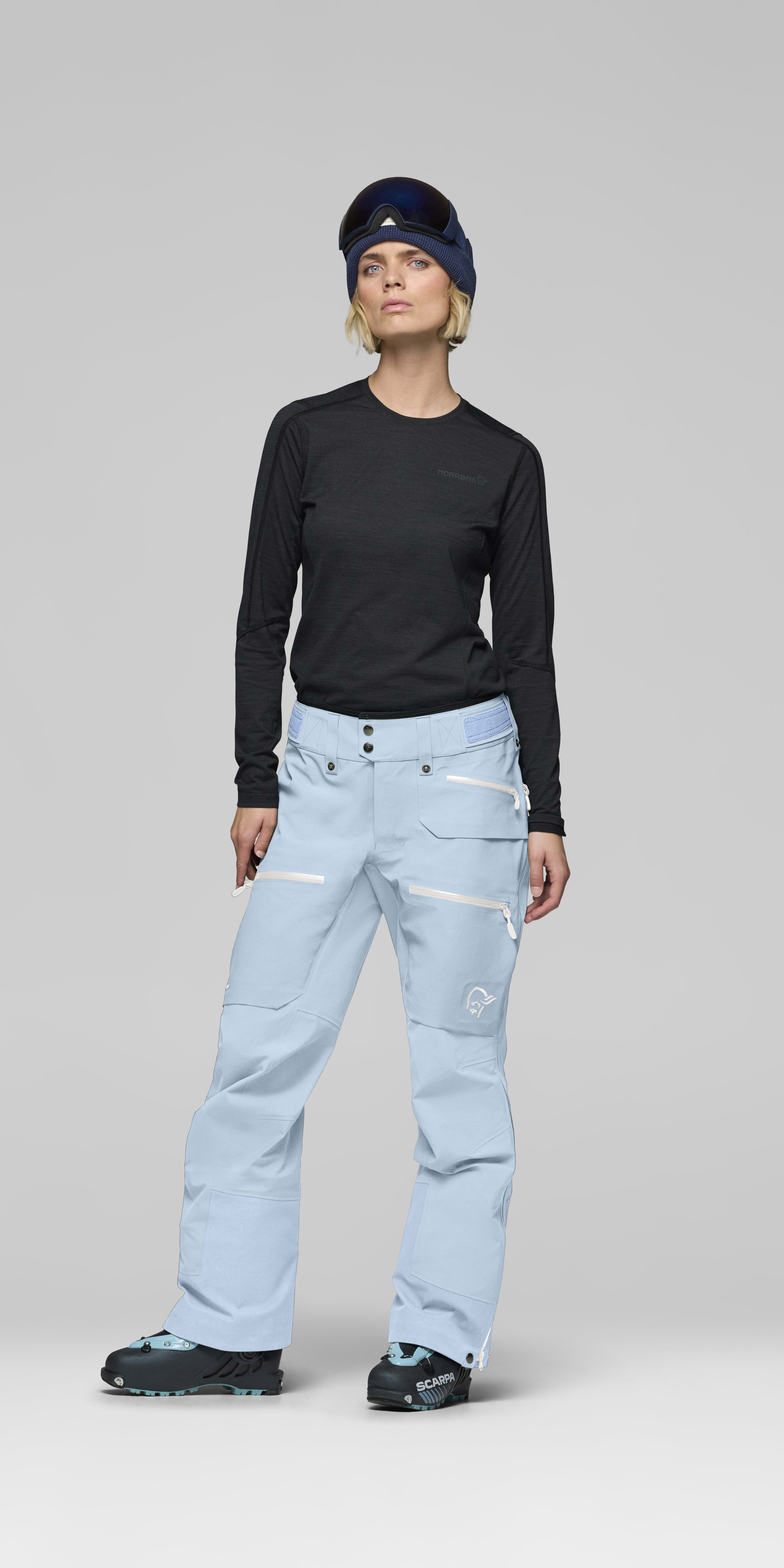 Female Look front image of lofoten Gore-Tex Pro Pants Cashmere Blue