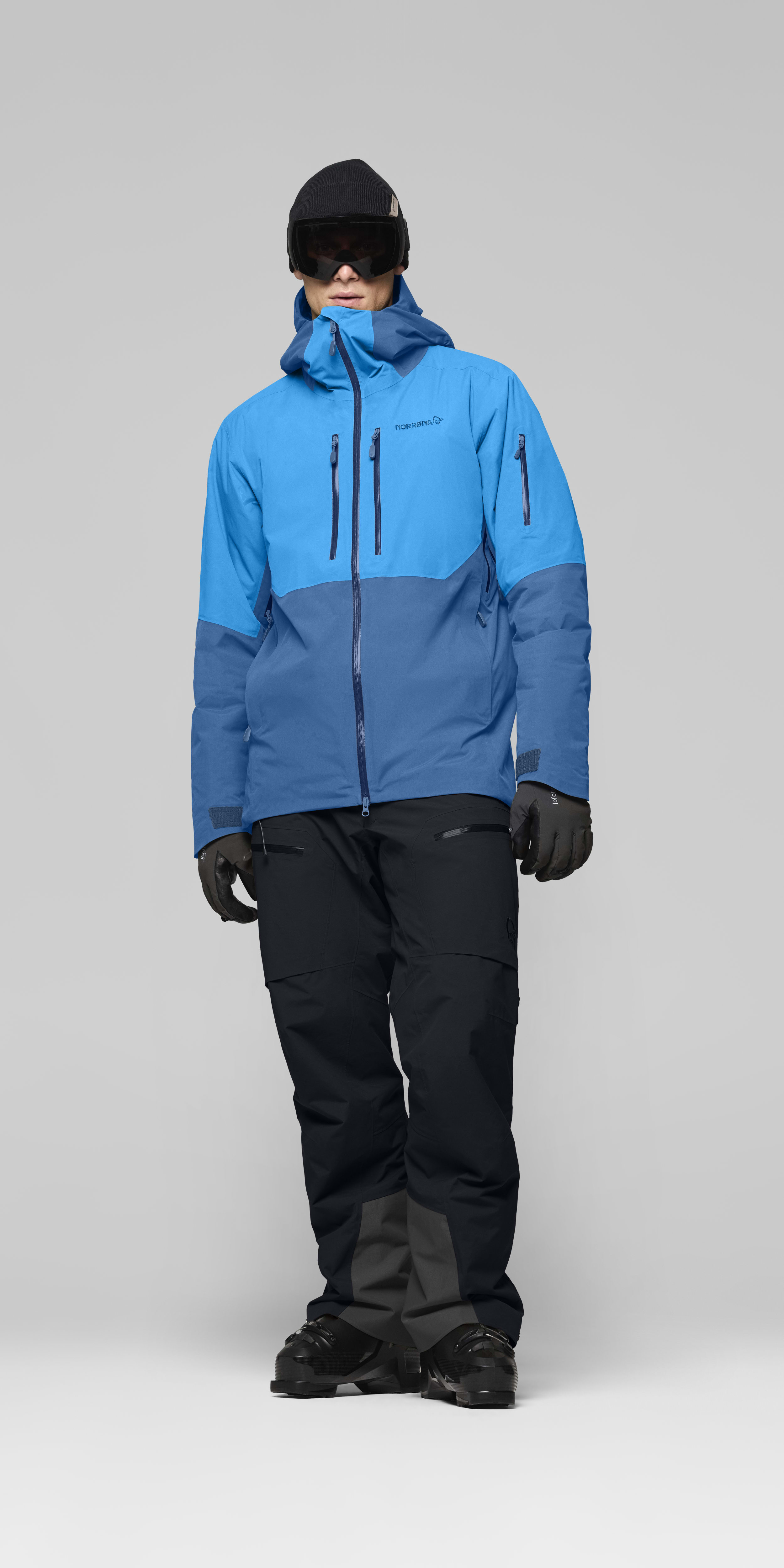 Male Look front image of lofoten Gore-Tex thermo80 Jacket Brilliant Blue/Dark Blue