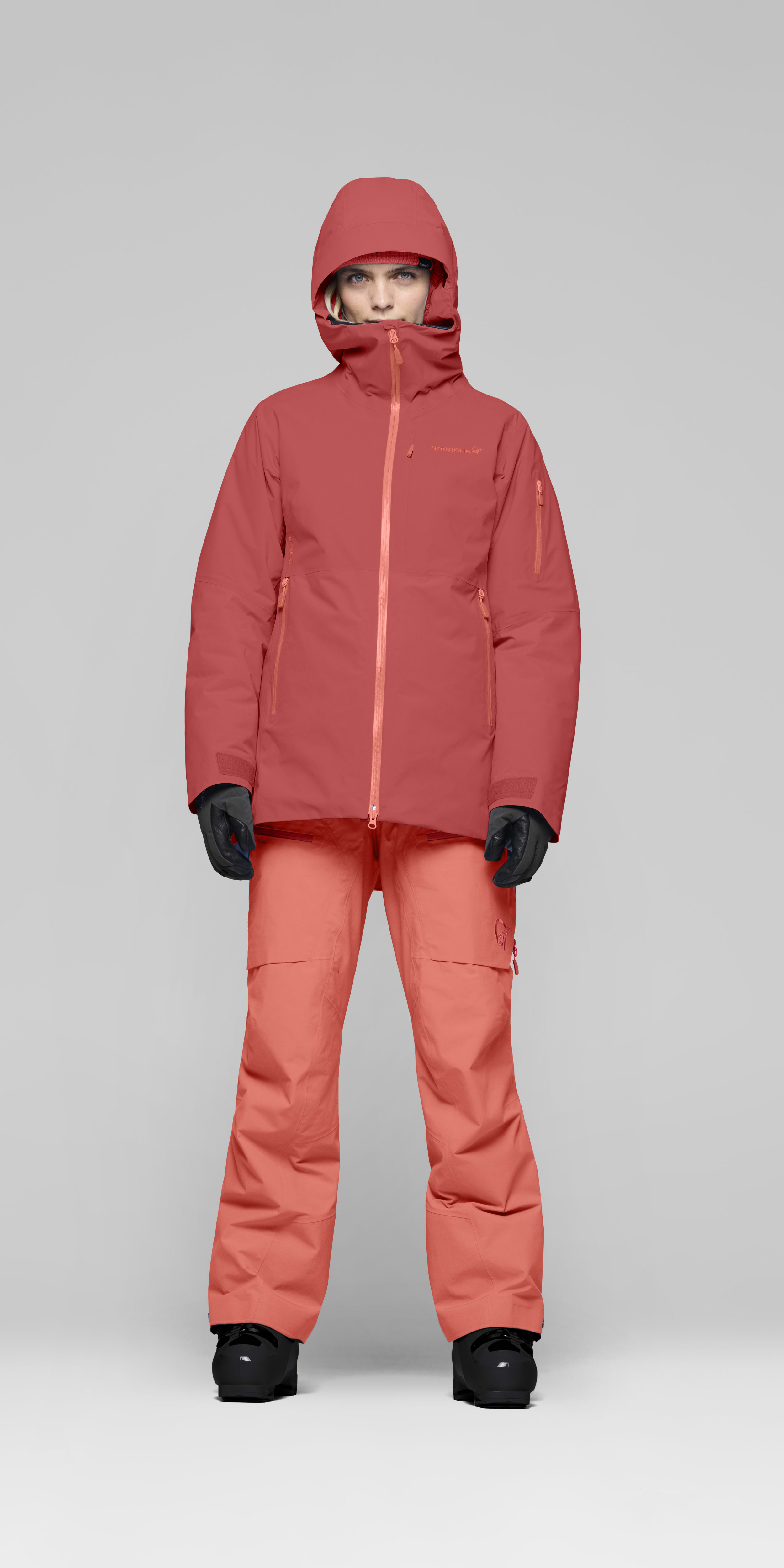 Female Look front image of lofoten Gore-Tex thermo80 Jacket Baked Apple