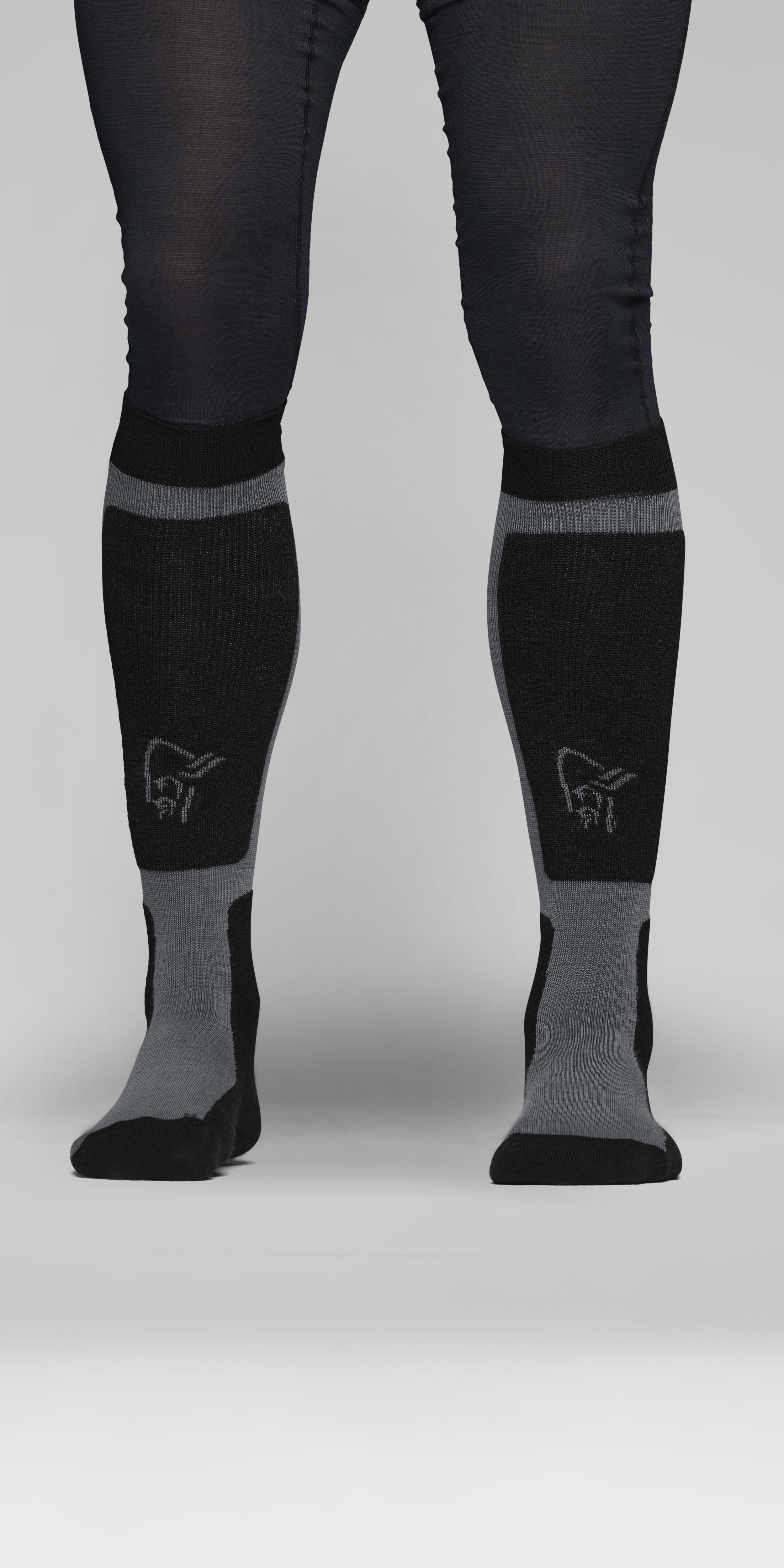 Female Look front image of lofoten mid merinoUll long Socks Caviar Black/Iron Gate