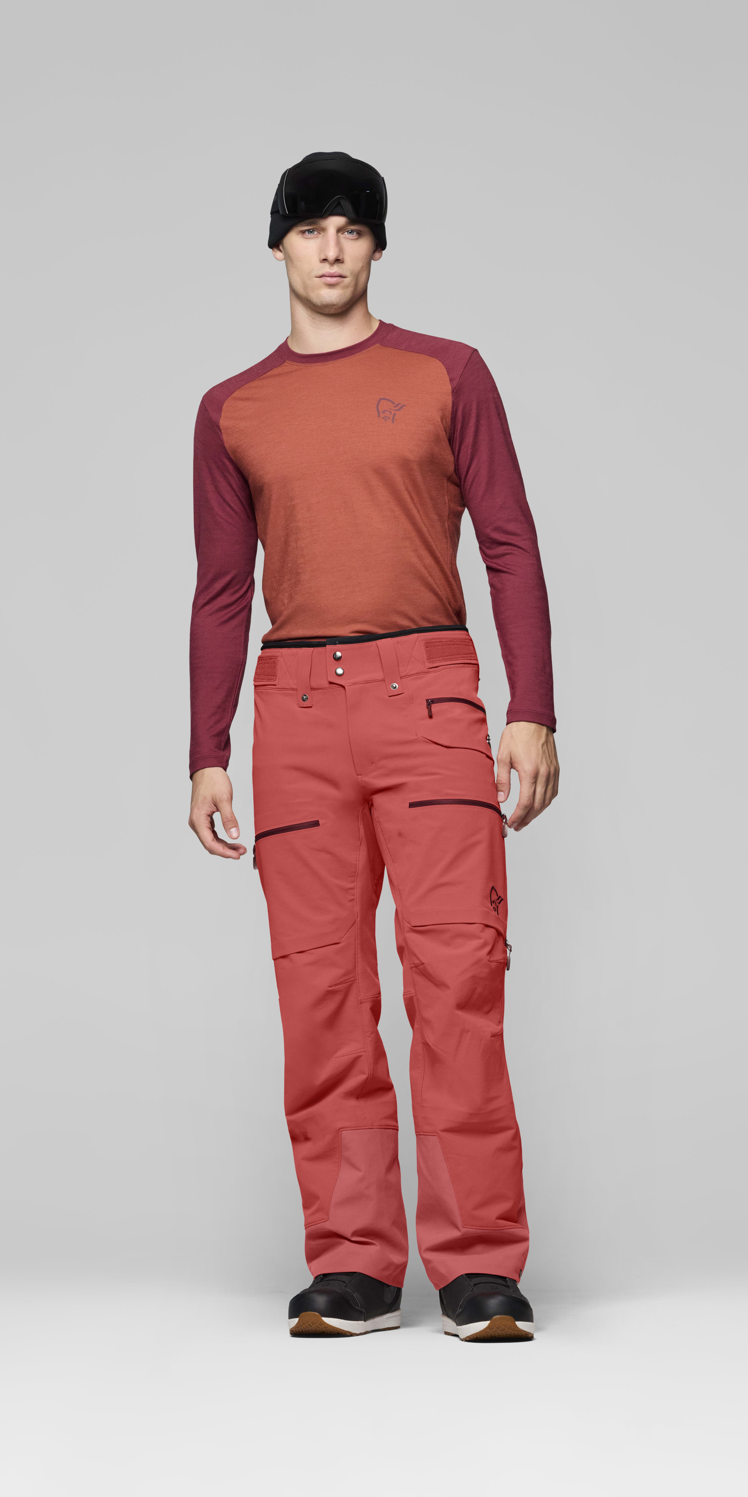 Male Look front image of lofoten flex1 Pants Baked Apple