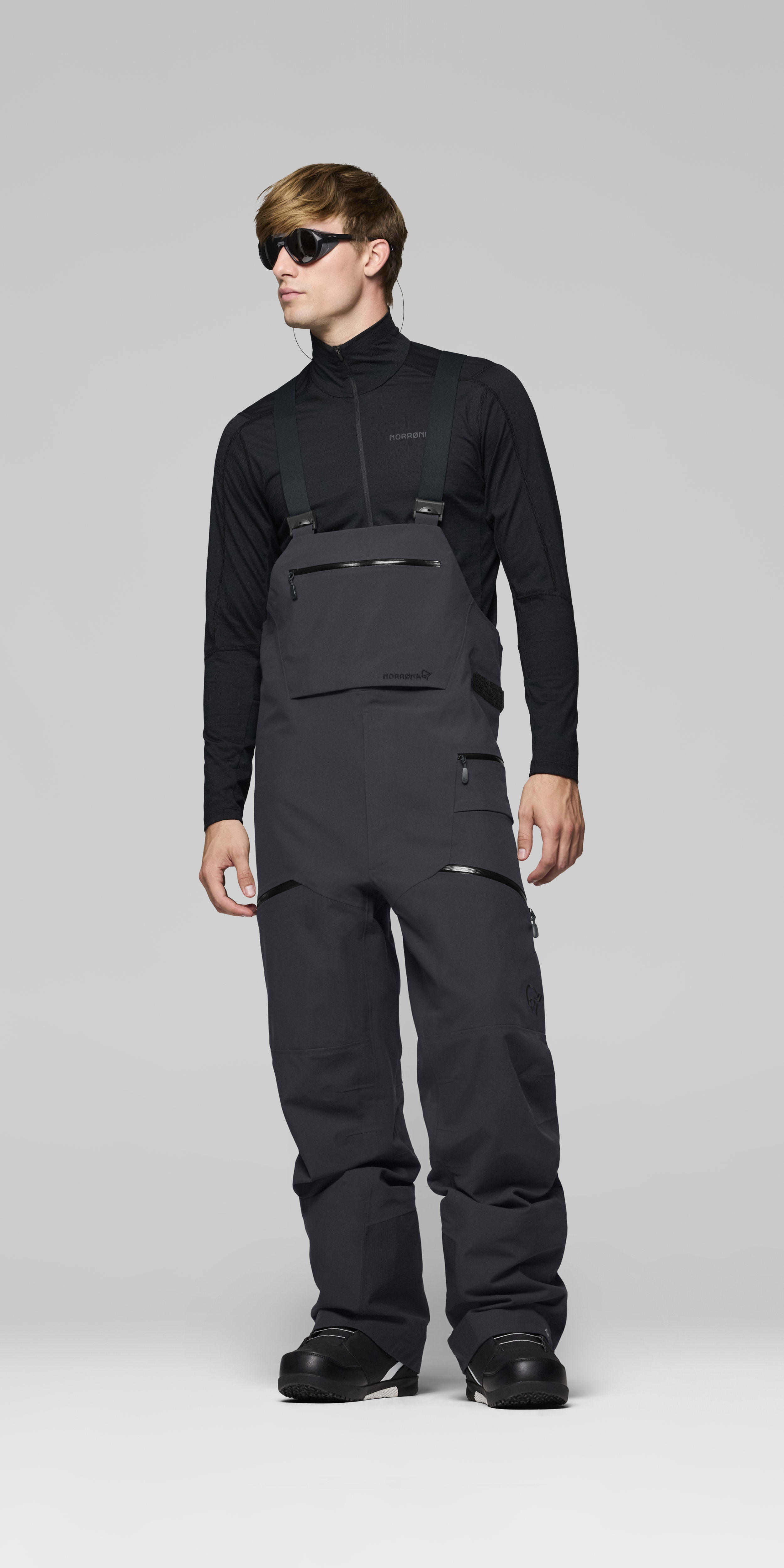 Male Look front image of tamok dri3 Bibs Caviar Black
