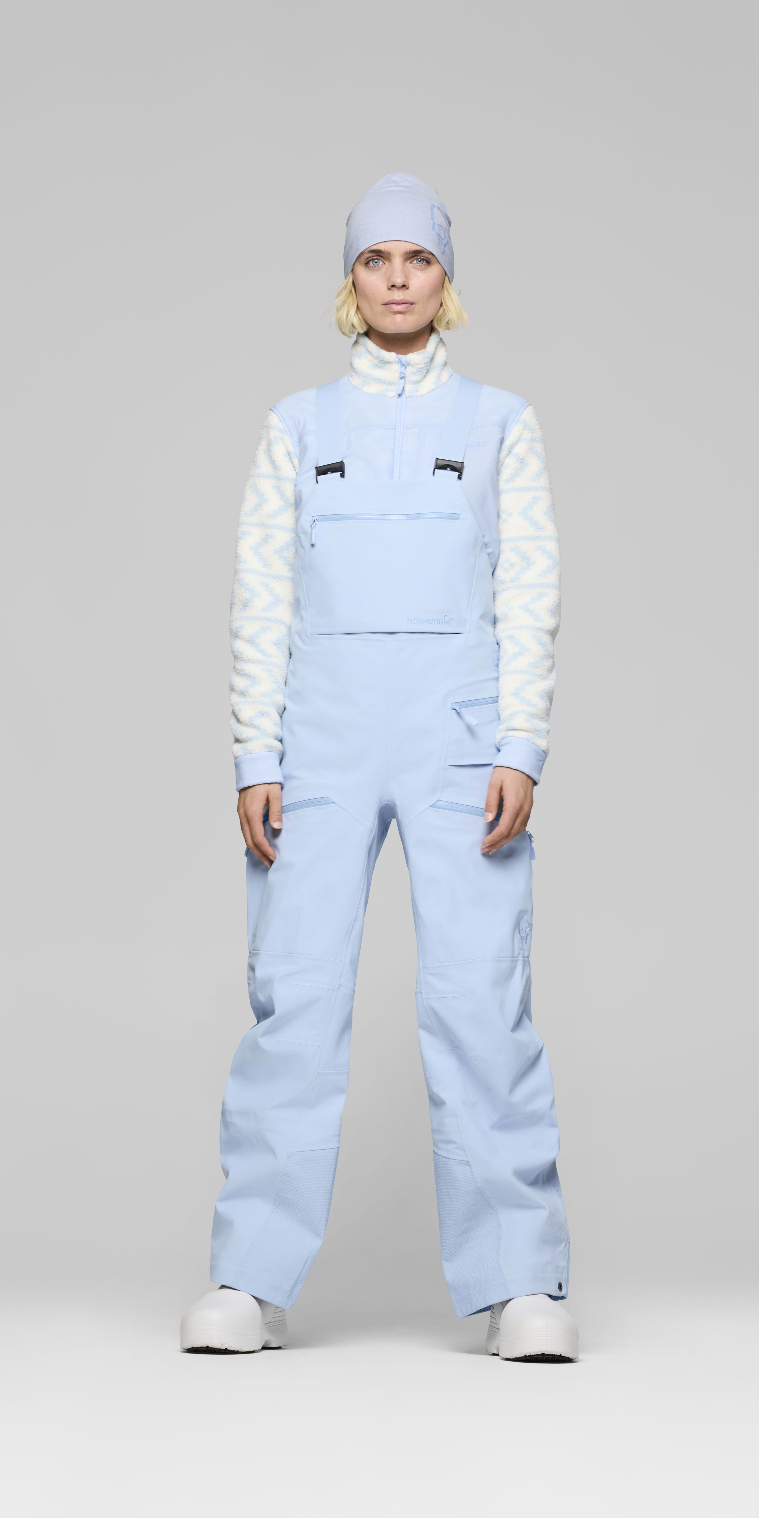 Female Look front image of tamok dri3 Bibs Cashmere Blue